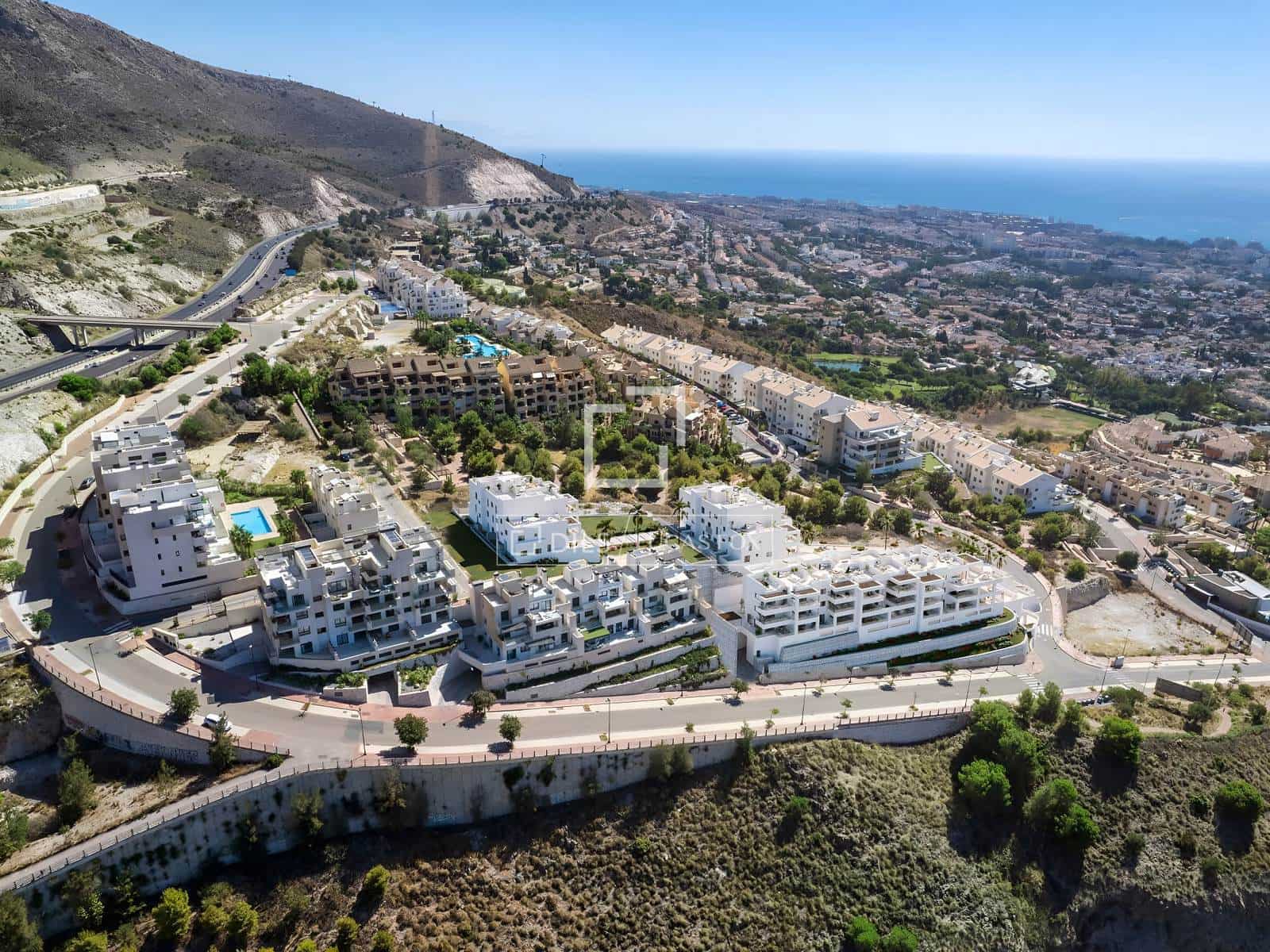 2 bedroom Apartment for sale in Benalmadena with pool garage - € 450,000 (Ref: 7852968)