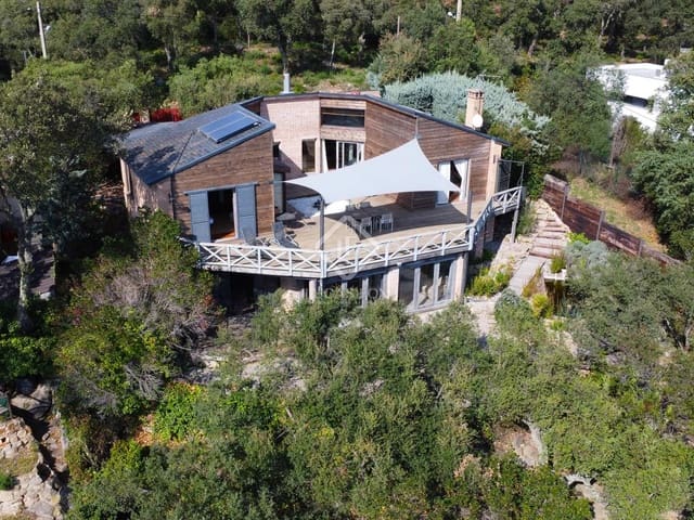 4 quarto Moradia para venda em Santa Cristina d'Aro com garagem - 730 000 € (Ref: 7856513)