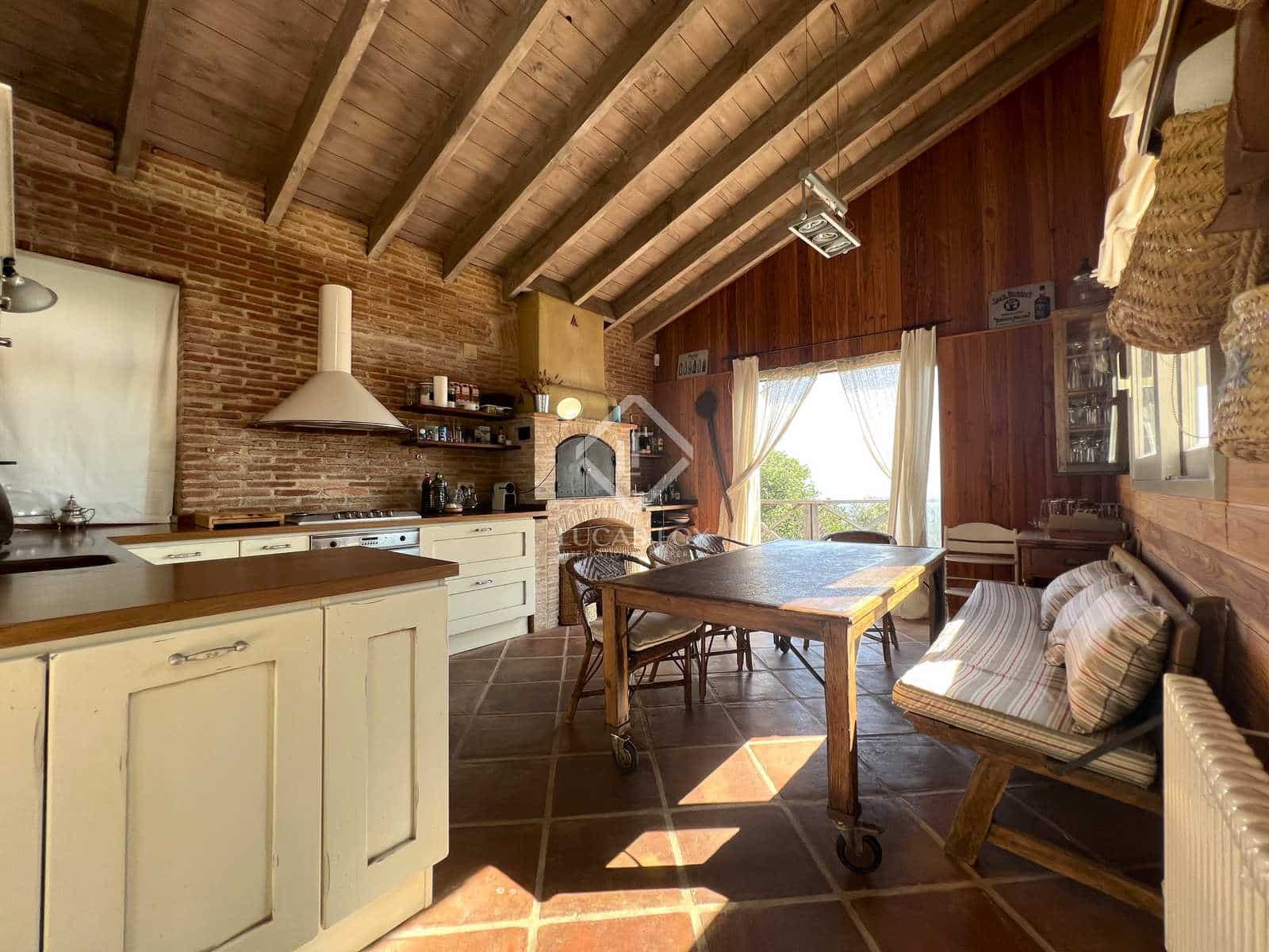 4 sypialnia Willa na sprzedaż w Santa Cristina d'Aro z garażem - 730 000 € (Ref: 7856513)