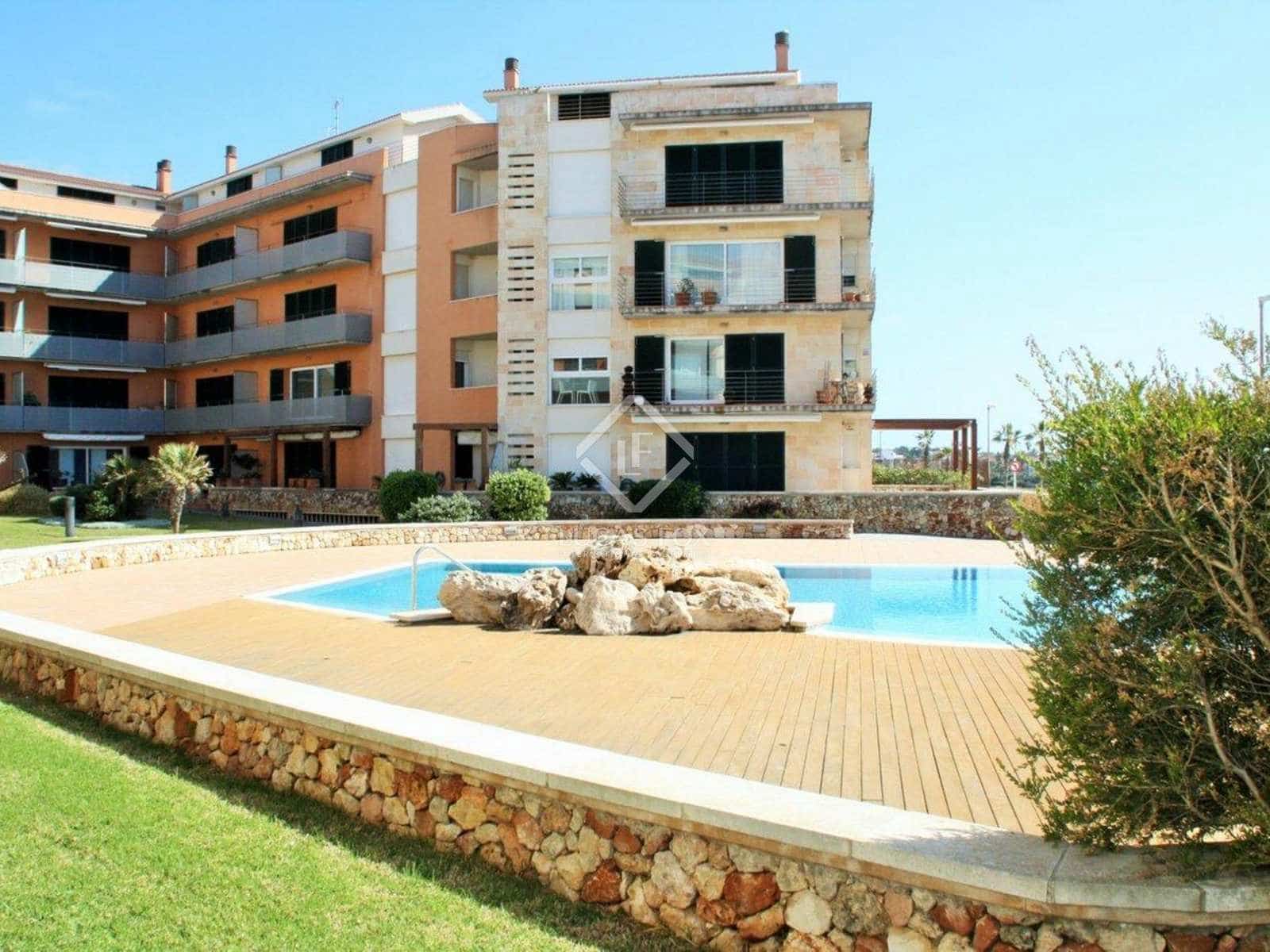 3 soveværelse Lejlighed til salg i Ciutadella de Menorca med swimmingpool garage - € 535.000 (Ref: 7862984)