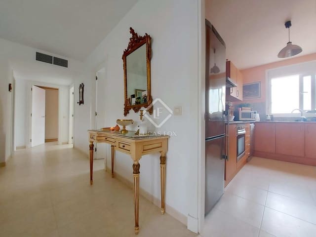 3 soveværelse Lejlighed til salg i Ciutadella de Menorca med swimmingpool garage - € 535.000 (Ref: 7862984)