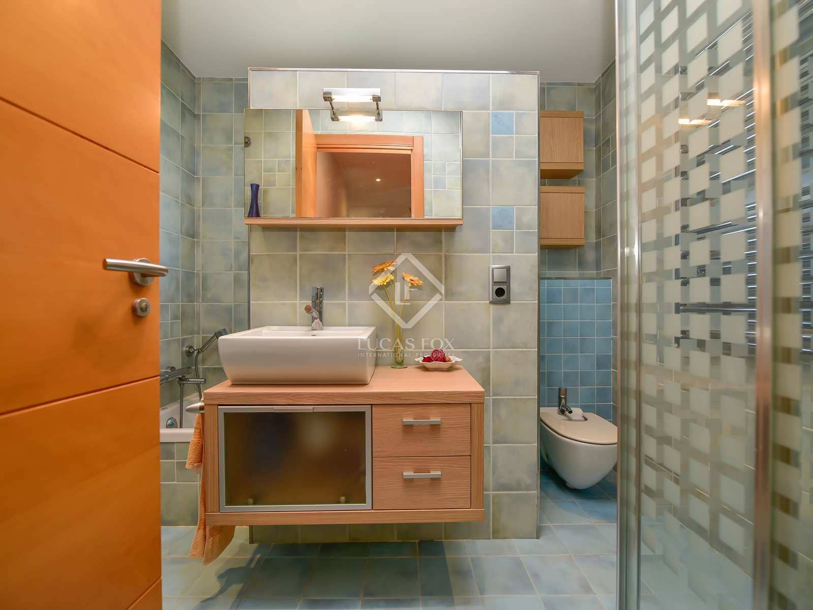 4 soveværelse Villa til salg i S'Agaro med garage - € 725.000 (Ref: 7865020)