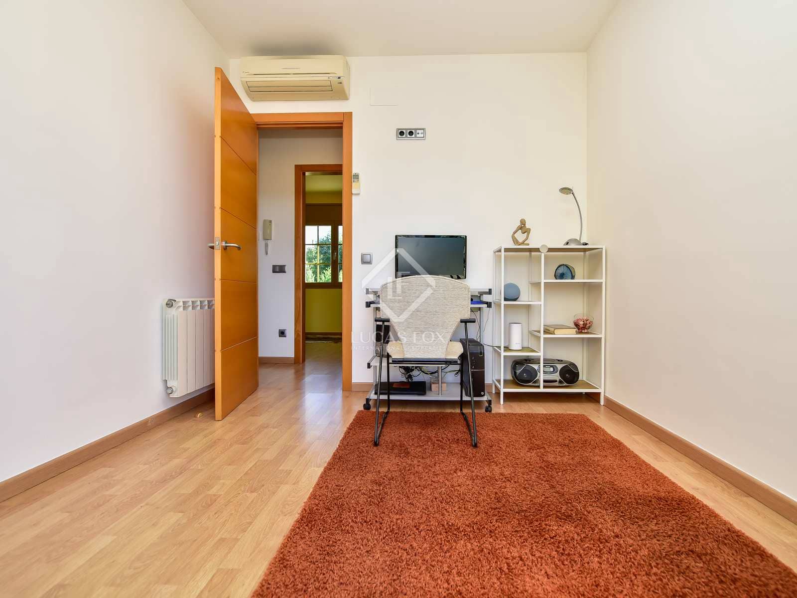 4 soveværelse Villa til salg i S'Agaro med garage - € 725.000 (Ref: 7865020)