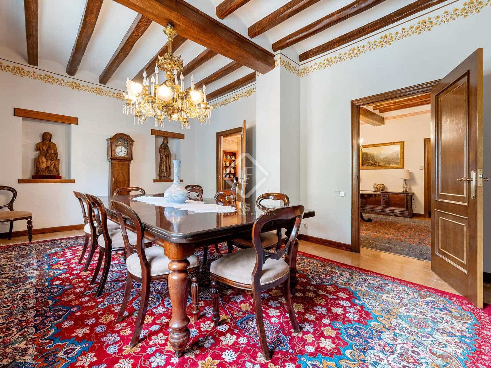 8 bedroom Finca/Country House for sale in La Selva del Camp with garage - € 2,550,000 (Ref: 7869156)