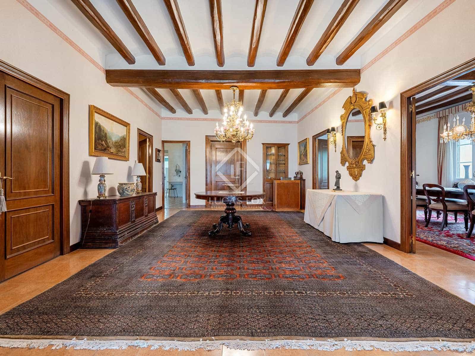 8 bedroom Finca/Country House for sale in La Selva del Camp with garage - € 2,550,000 (Ref: 7869156)