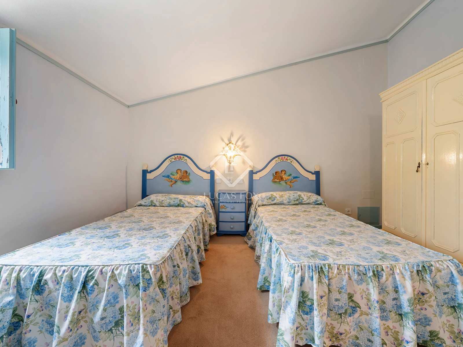 8 bedroom Finca/Country House for sale in La Selva del Camp with garage - € 2,550,000 (Ref: 7869156)