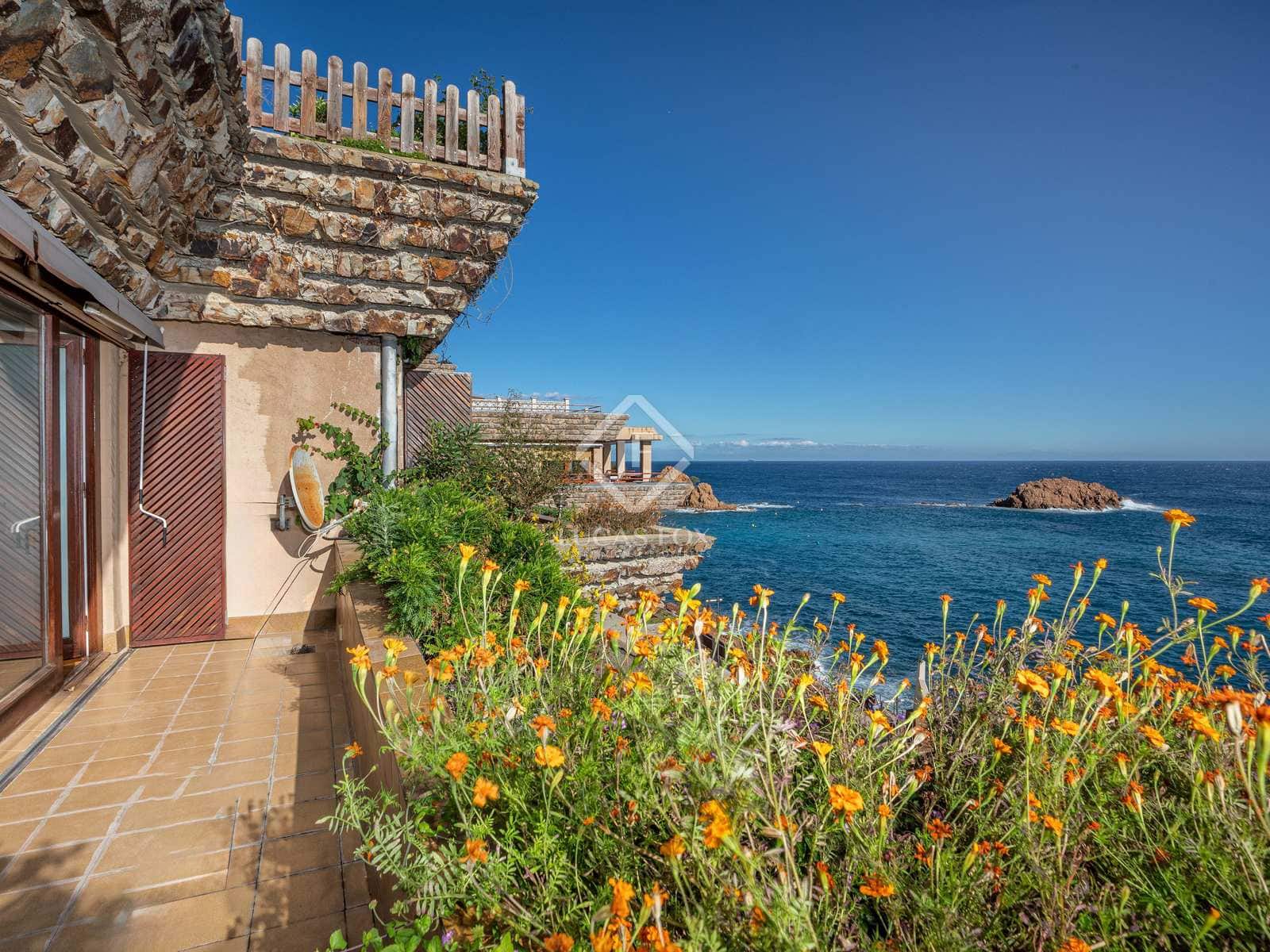 3 chambre Appartement à vendre à Tossa de Mar avec piscine garage - 975 000 € (Ref: 7877422)