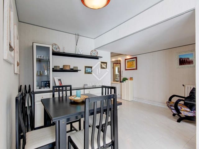 Ático de 2 habitaciones en Sitges en venta con piscina garaje - 630.000 € (Ref: 7877429)