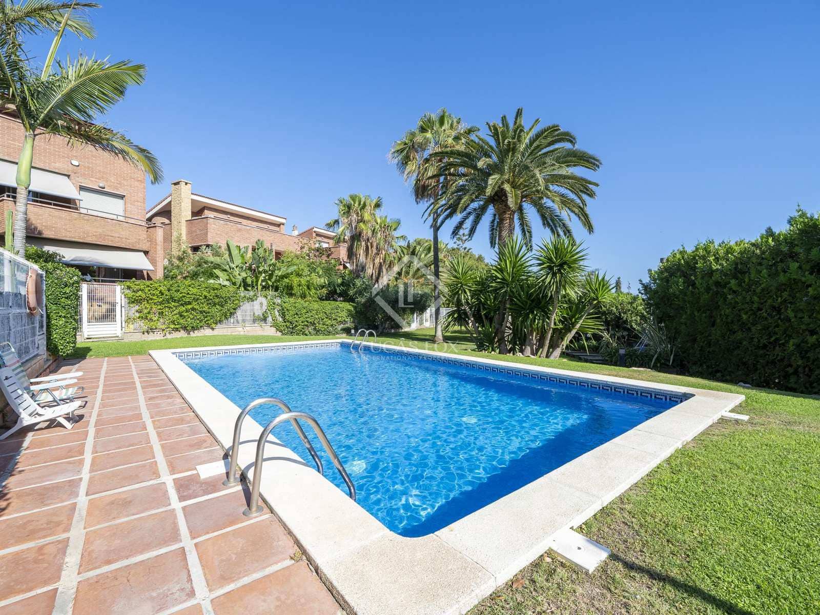 5 soveværelse Villa til salg i Tarragona by med garage - € 895.000 (Ref: 7877432)