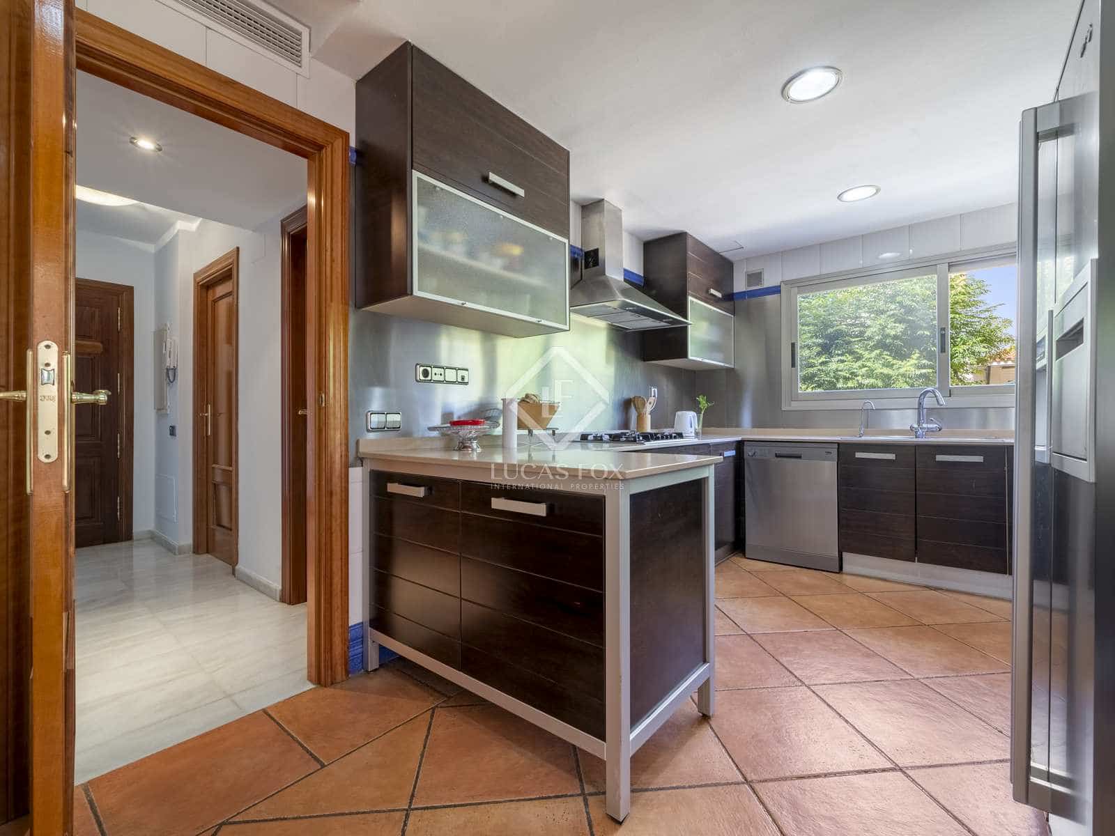 5 soveværelse Villa til salg i Tarragona by med garage - € 895.000 (Ref: 7877432)