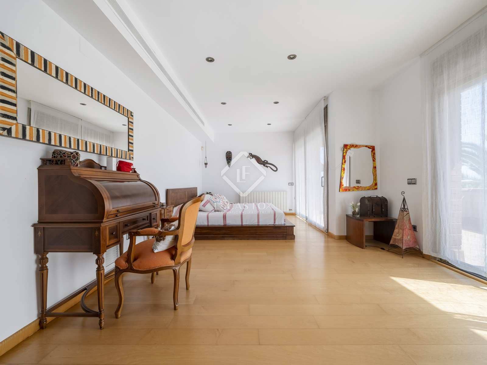 5 soveværelse Villa til salg i Tarragona by med garage - € 895.000 (Ref: 7877432)