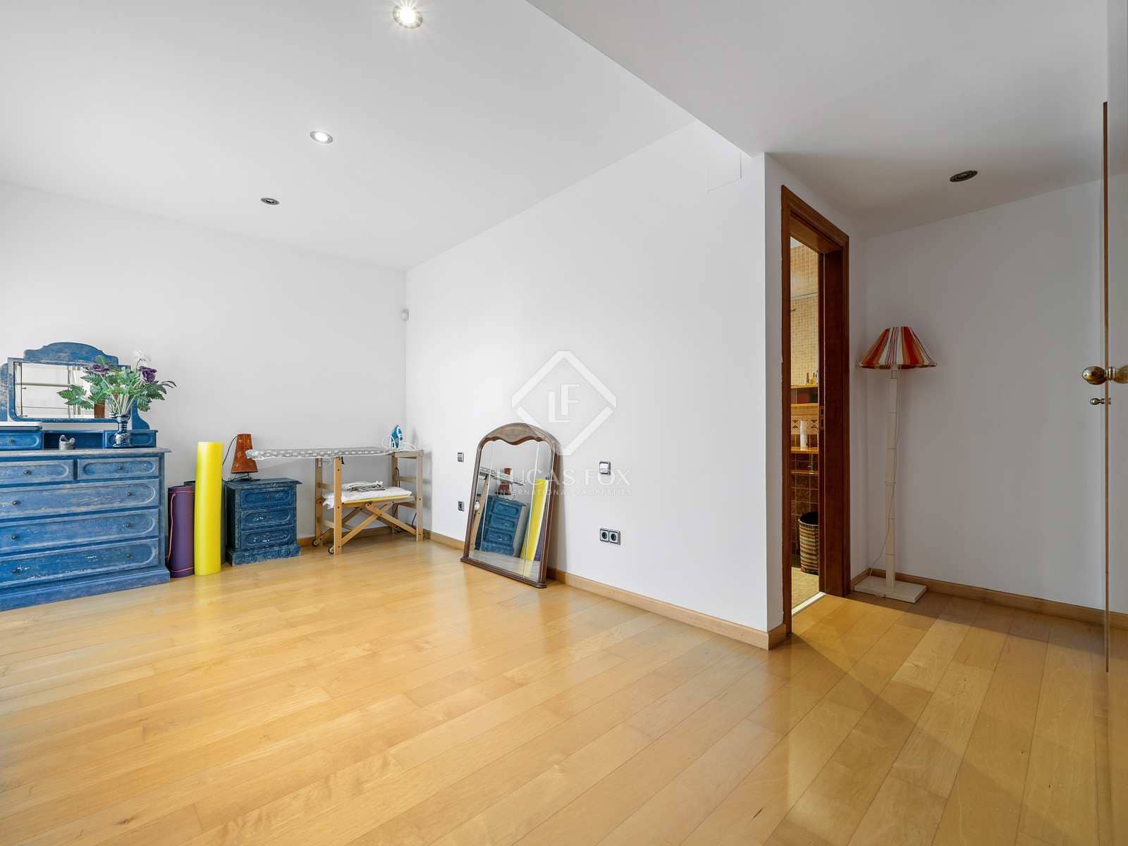 5 soveværelse Villa til salg i Tarragona by med garage - € 895.000 (Ref: 7877432)