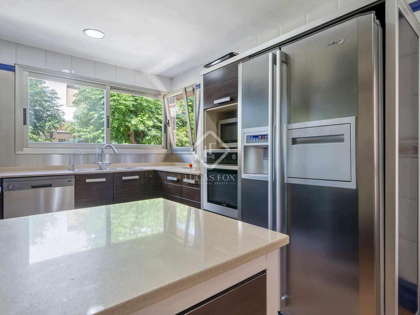 5 soveværelse Villa til salg i Tarragona by med garage - € 895.000 (Ref: 7877432)