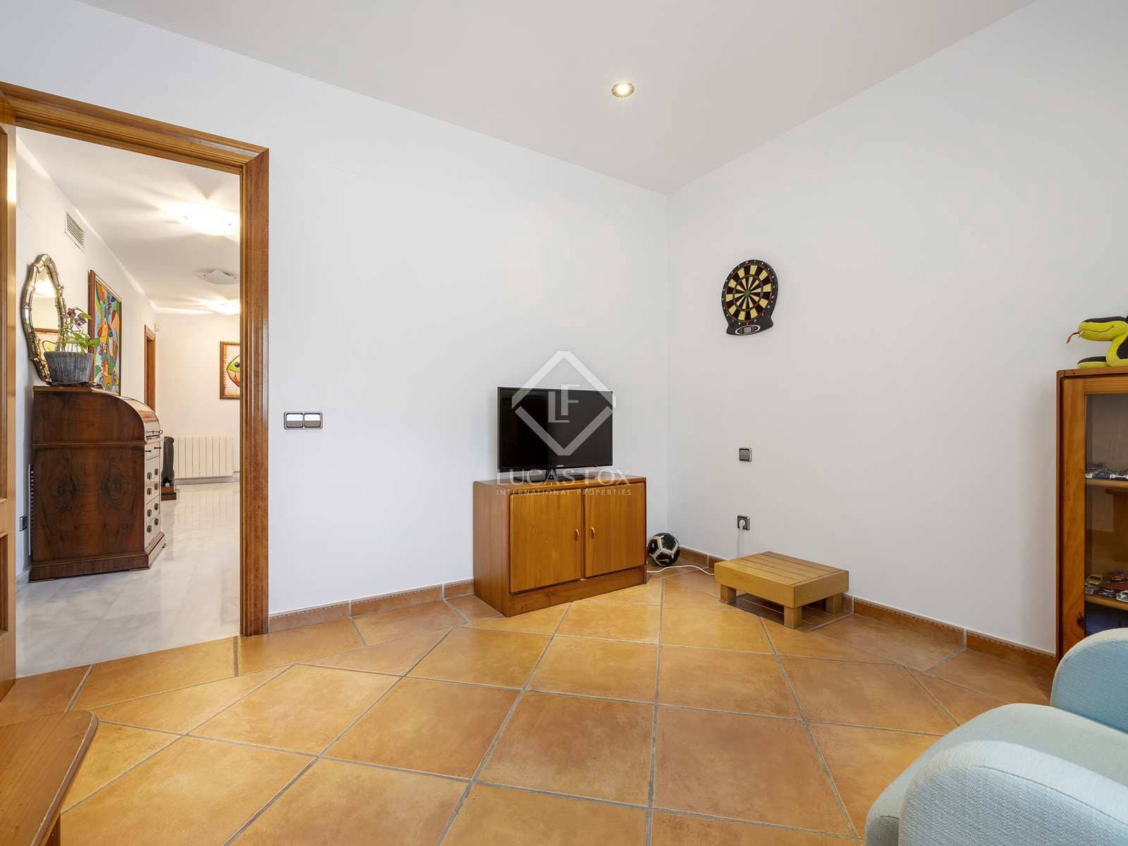 5 soveværelse Villa til salg i Tarragona by med garage - € 895.000 (Ref: 7877432)