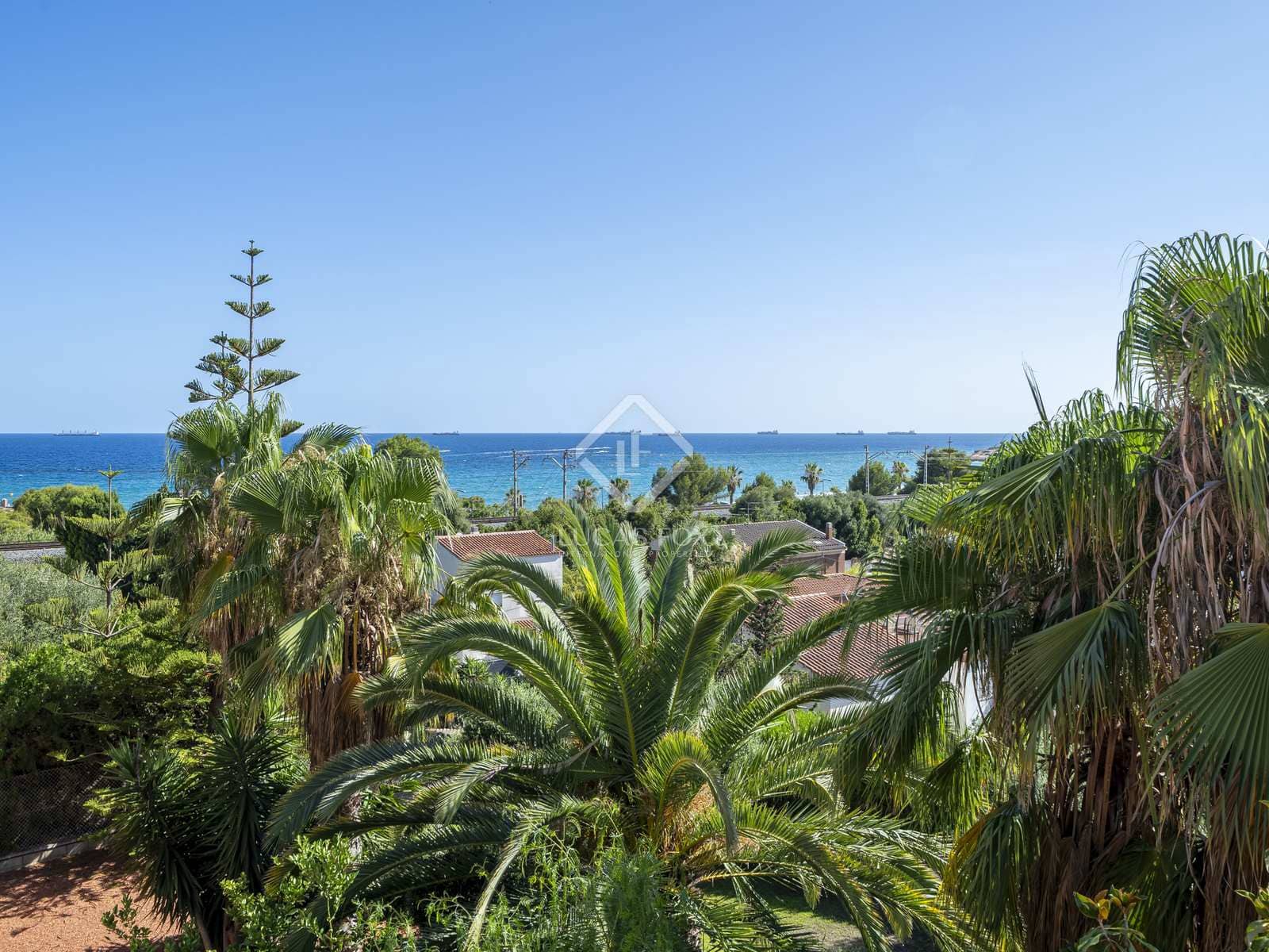 5 soveværelse Villa til salg i Tarragona by med garage - € 895.000 (Ref: 7877432)