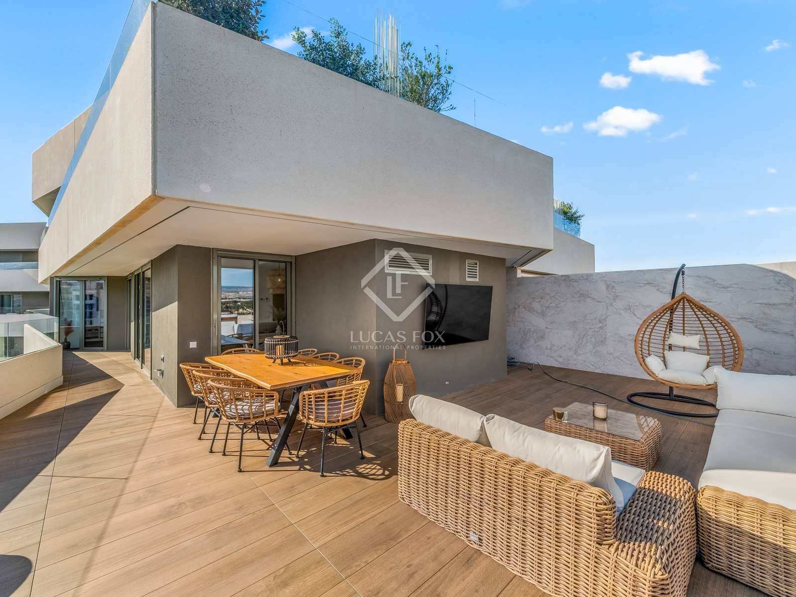 2 chambre Penthouse à vendre à Alicante ville avec piscine garage - 850 000 € (Ref: 7883961)
