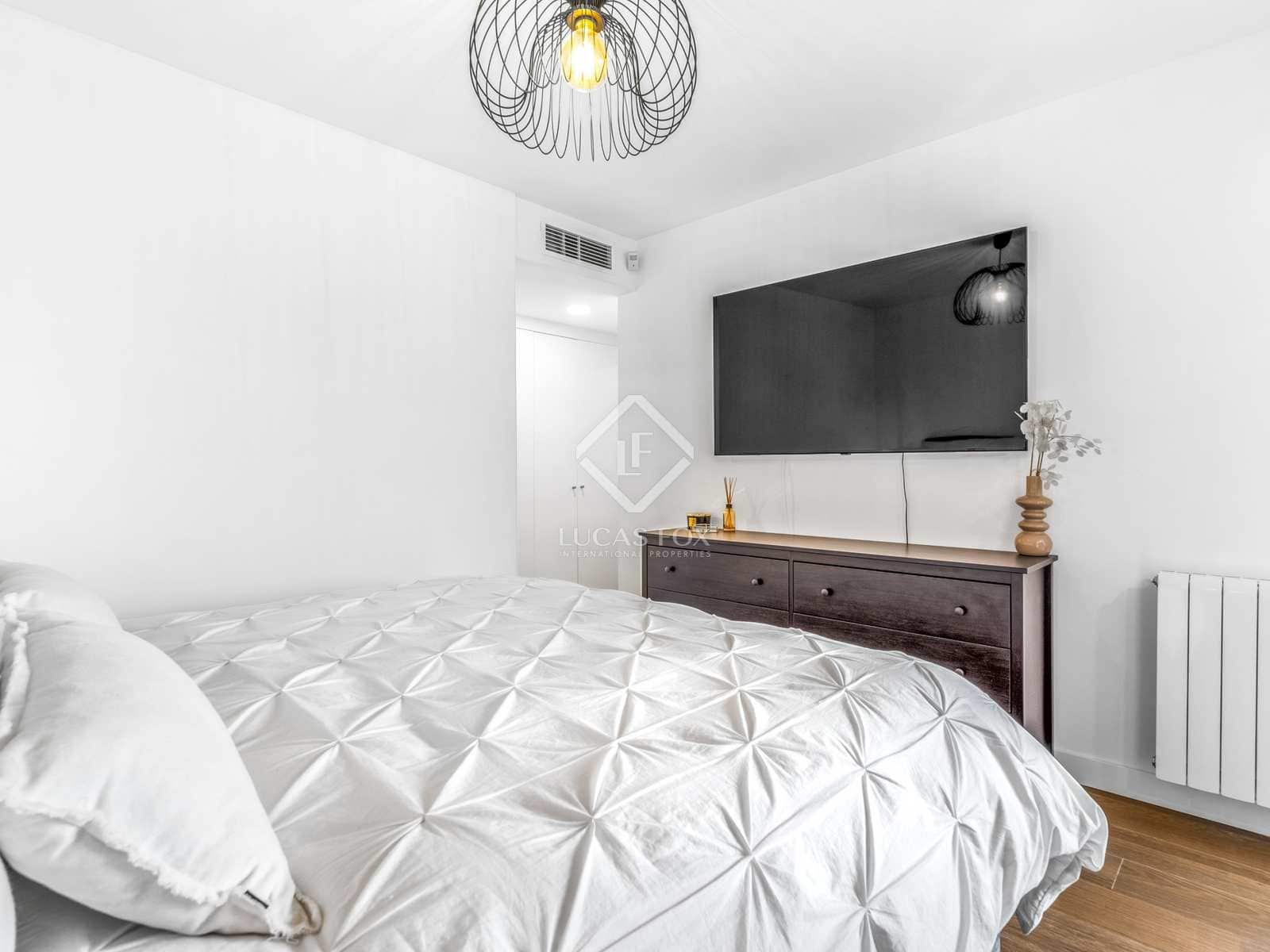 2 chambre Penthouse à vendre à Alicante ville avec piscine garage - 850 000 € (Ref: 7883961)