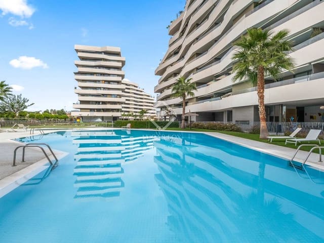2 chambre Penthouse à vendre à Alicante ville avec piscine garage - 850 000 € (Ref: 7883961)