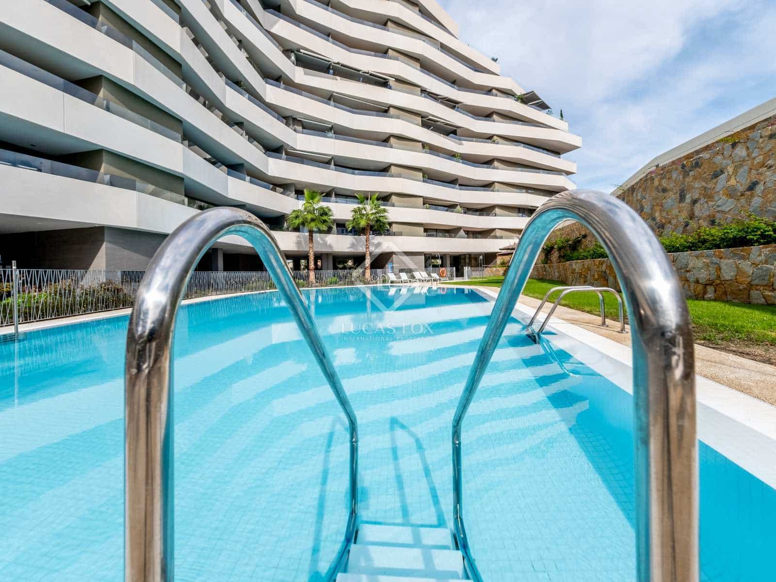 2 chambre Penthouse à vendre à Alicante ville avec piscine garage - 850 000 € (Ref: 7883961)