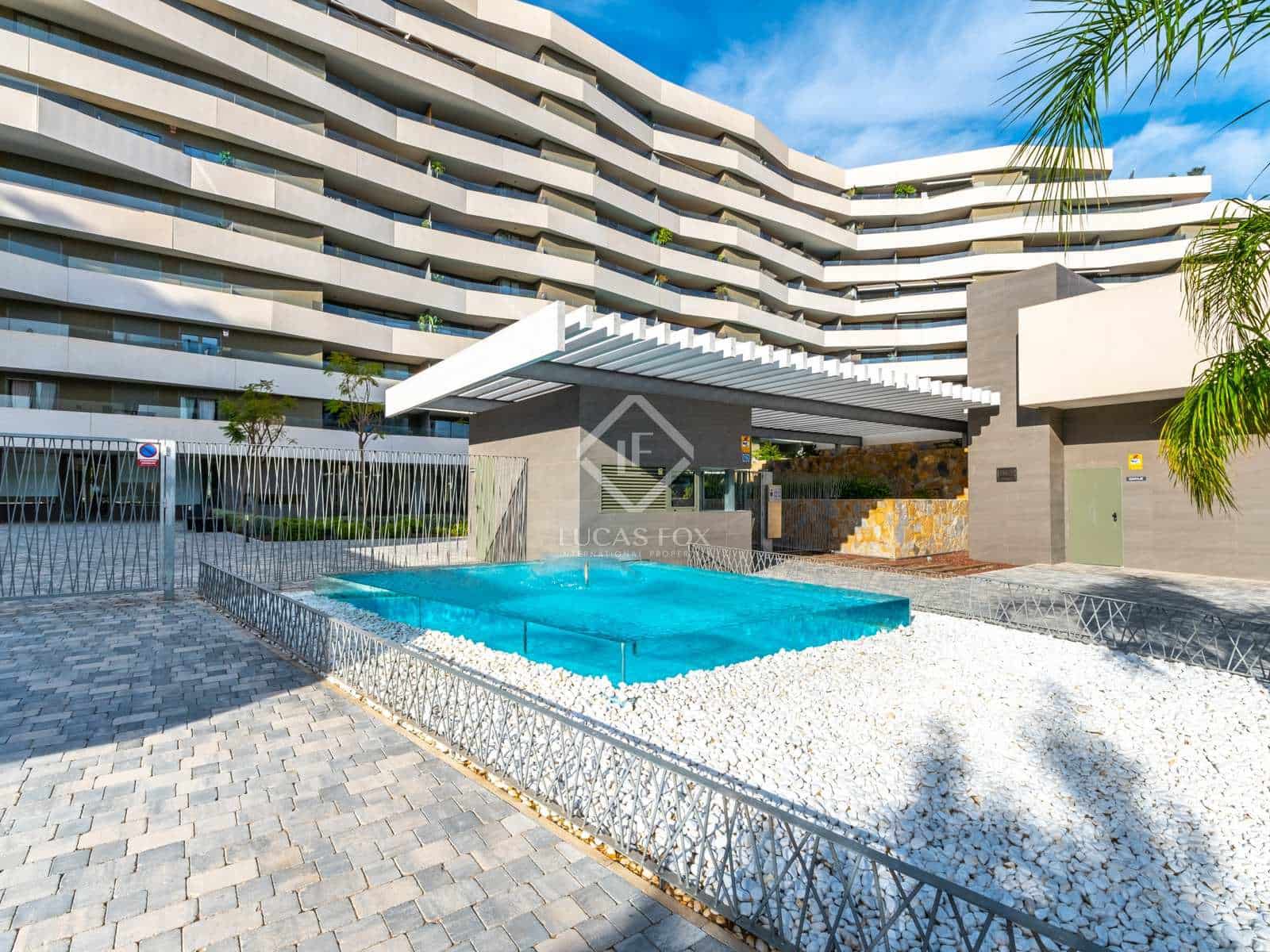 2 chambre Penthouse à vendre à Alicante ville avec piscine garage - 850 000 € (Ref: 7883961)