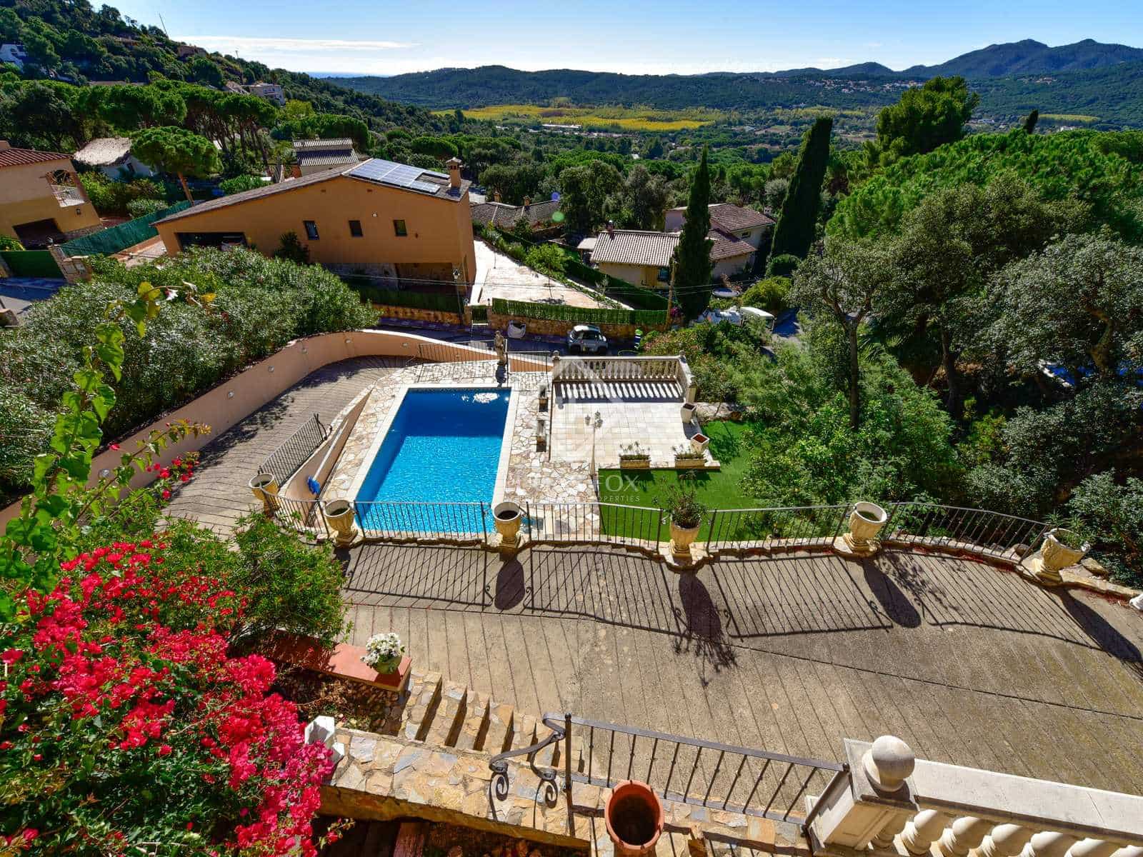 4 soverom Villa til salgs i Santa Cristina d'Aro med svømmebasseng garasje - € 630 000 (Ref: 7883965)