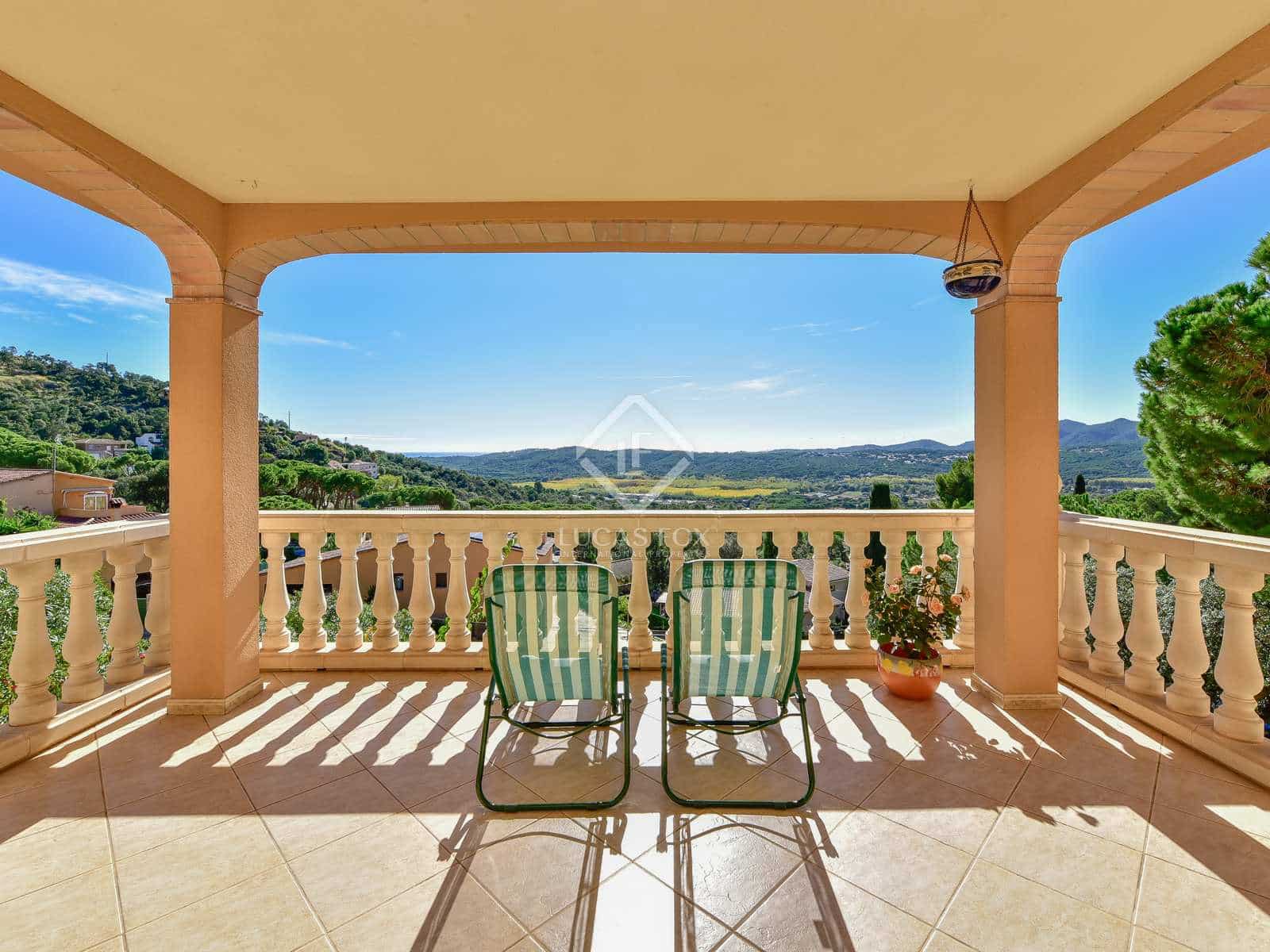 4 soverom Villa til salgs i Santa Cristina d'Aro med svømmebasseng garasje - € 630 000 (Ref: 7883965)