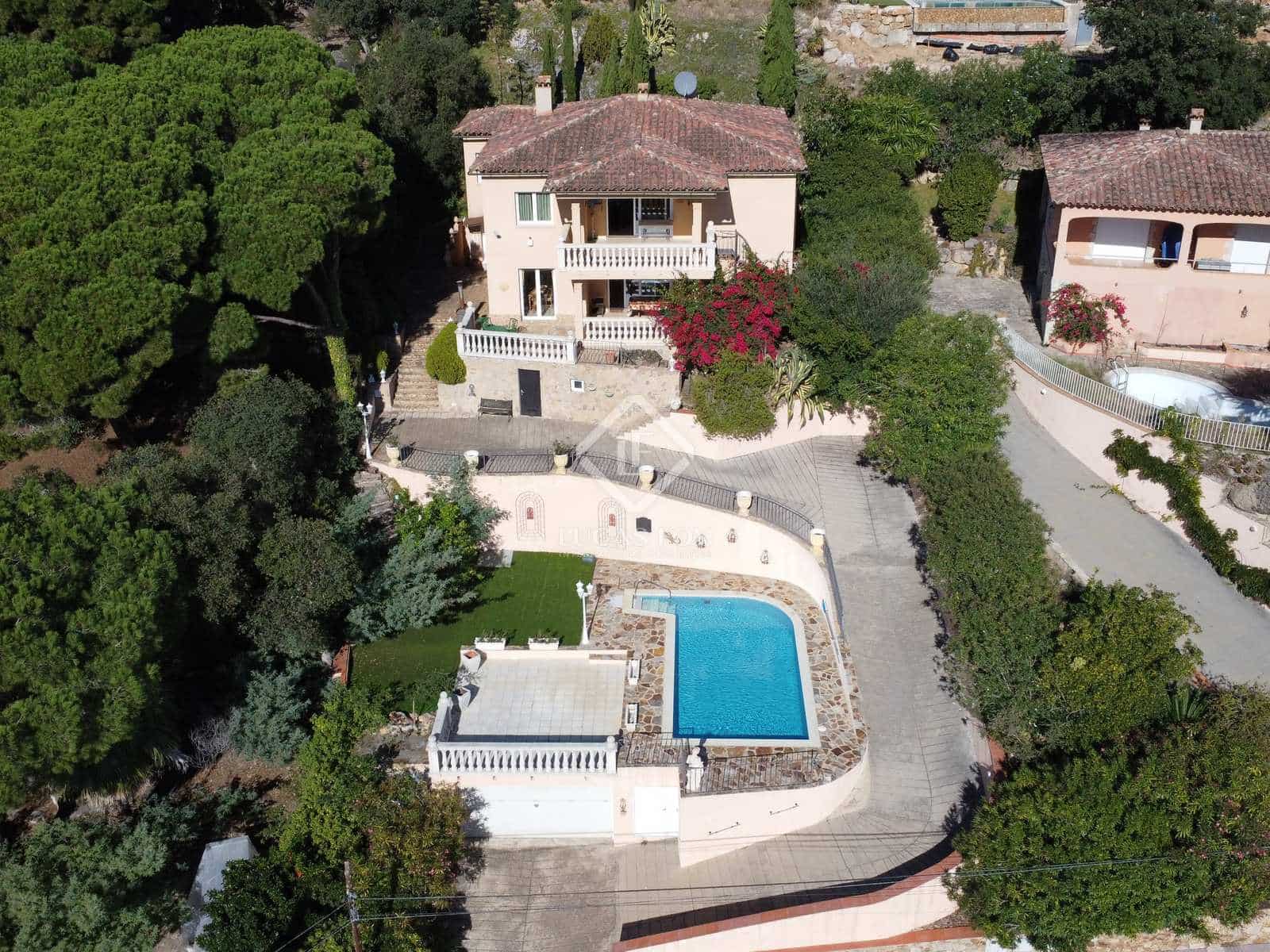 4 soverom Villa til salgs i Santa Cristina d'Aro med svømmebasseng garasje - € 630 000 (Ref: 7883965)