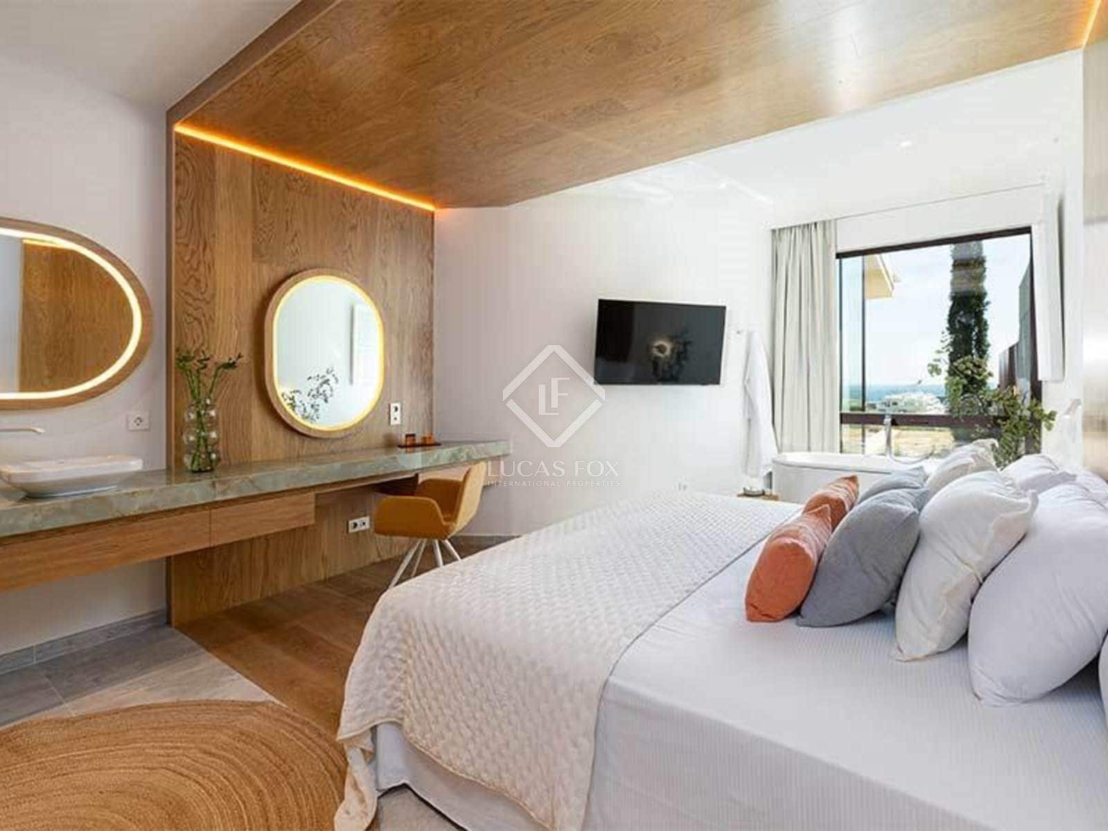 4 slaapkamer Villa te koop in Fuengirola met zwembad garage - € 2.970.000 (Ref: 7886812)