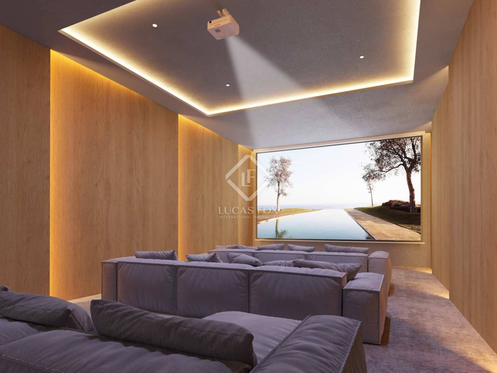 4 bedroom Villa for sale in Fuengirola with pool garage - € 3,960,000 (Ref: 7886813)