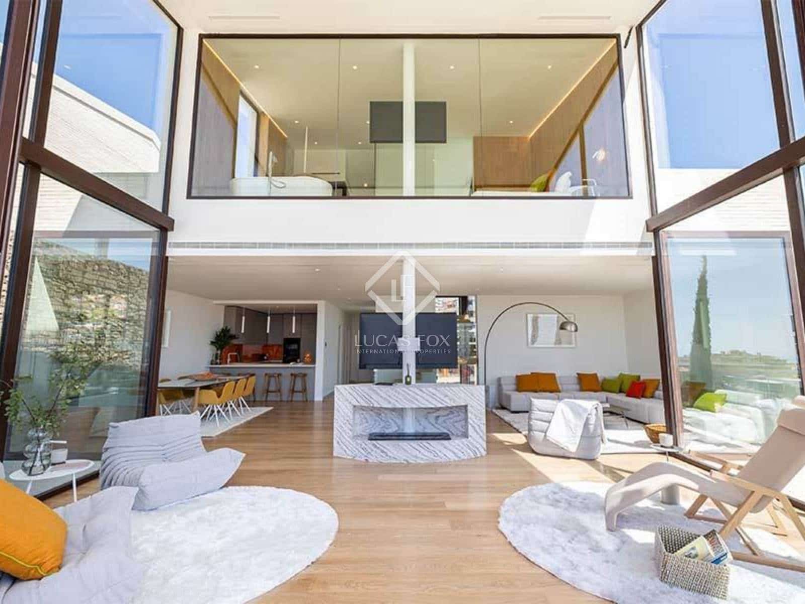 4 bedroom Villa for sale in Fuengirola with pool garage - € 3,960,000 (Ref: 7886813)