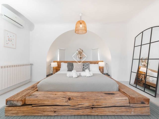 6 chambre Villa/Maison à vendre à Ibiza ville avec piscine garage - 3 900 000 € (Ref: 7889597)