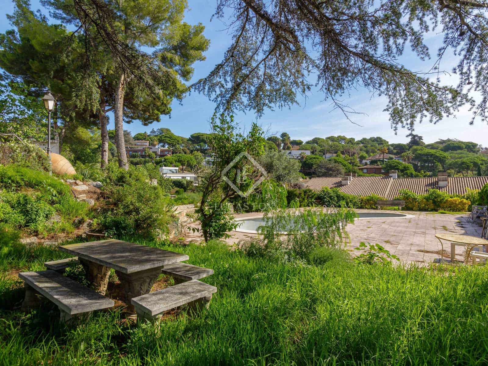 9 soveværelse Villa til salg i Premia de Dalt med swimmingpool garage - € 1.250.000 (Ref: 7889602)