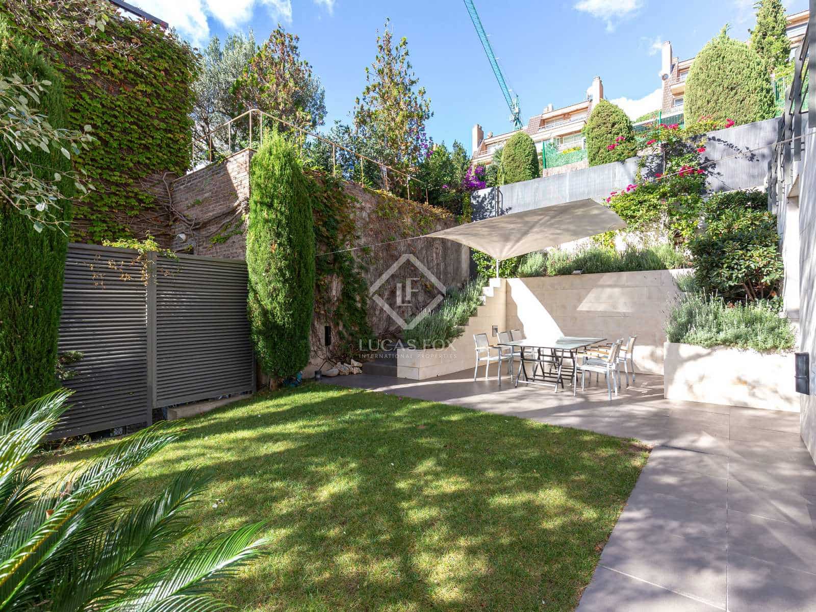 5 bedroom Villa for sale in Esplugues de Llobregat with pool garage - € 2,940,000 (Ref: 7892025)