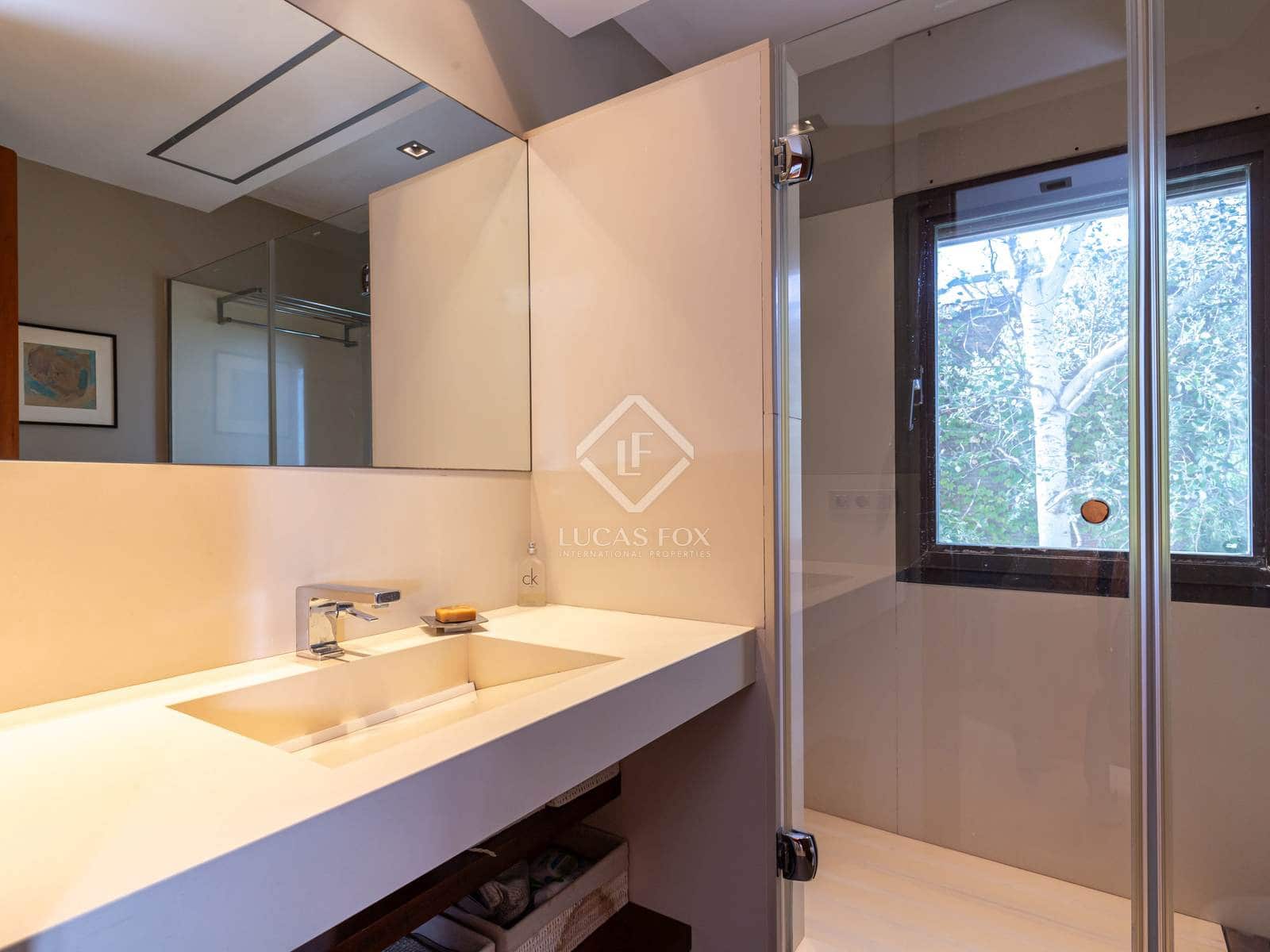 5 bedroom Villa for sale in Esplugues de Llobregat with pool garage - € 2,940,000 (Ref: 7892025)