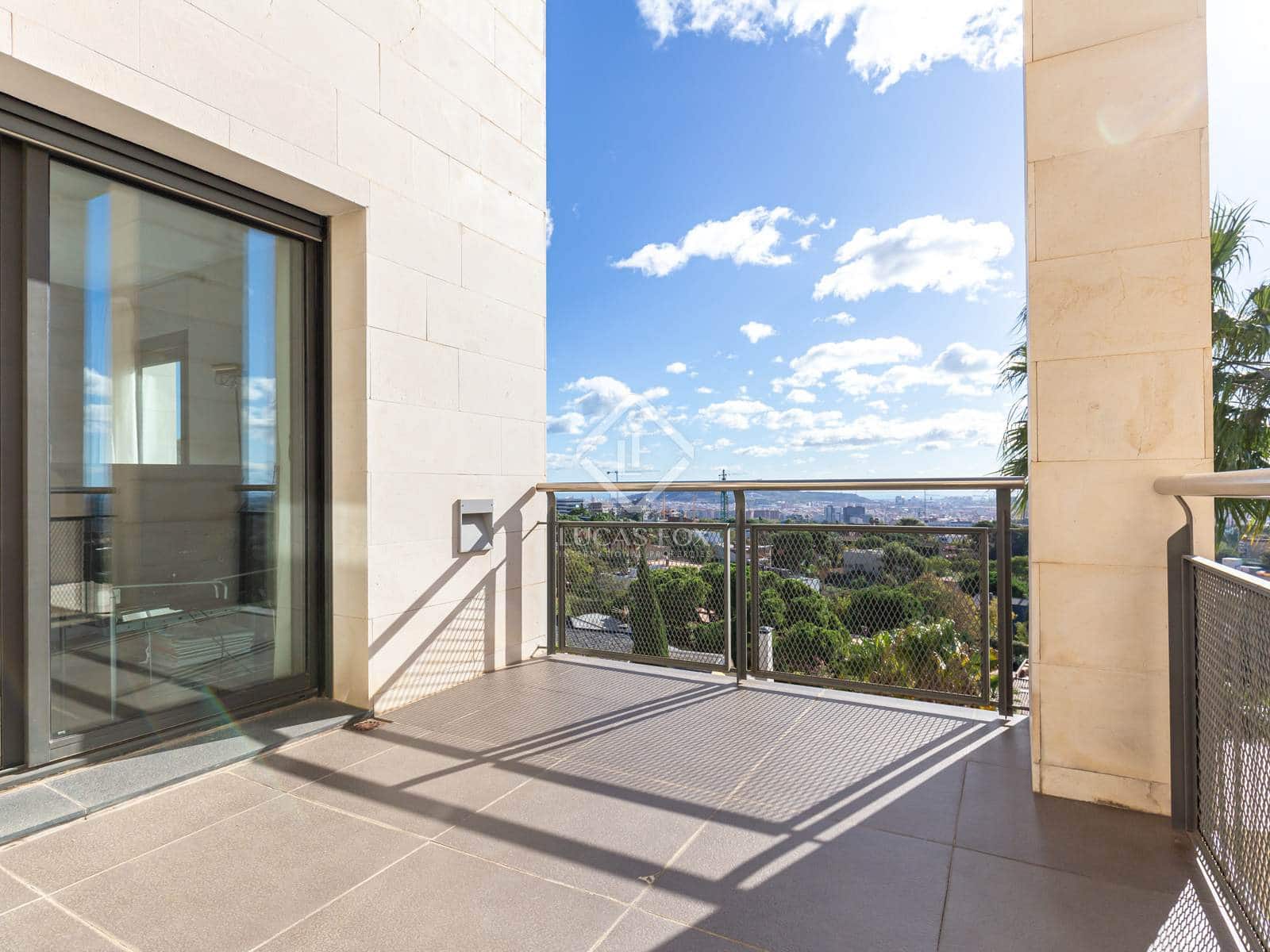 5 bedroom Villa for sale in Esplugues de Llobregat with pool garage - € 2,940,000 (Ref: 7892025)