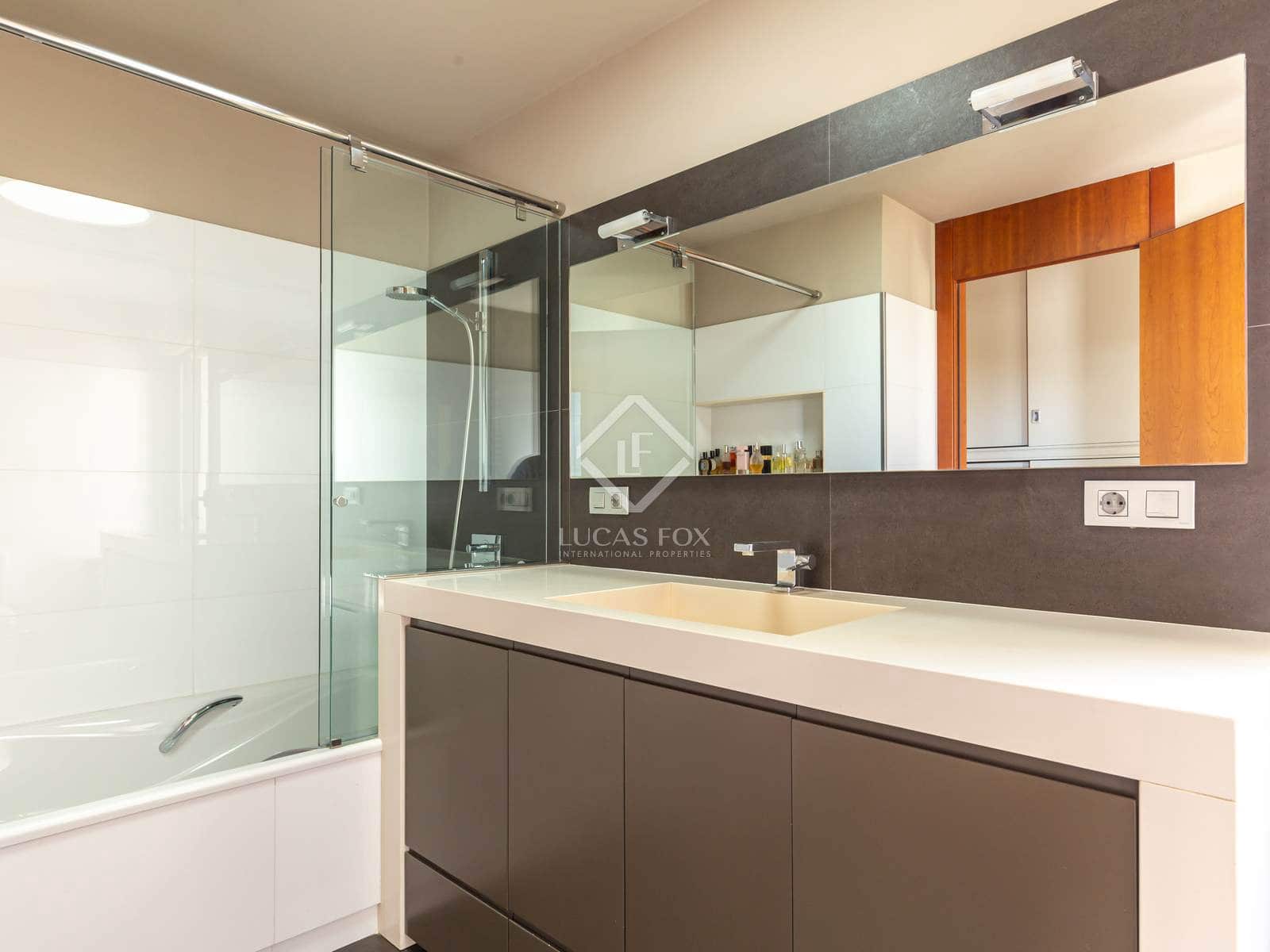 5 bedroom Villa for sale in Esplugues de Llobregat with pool garage - € 2,940,000 (Ref: 7892025)