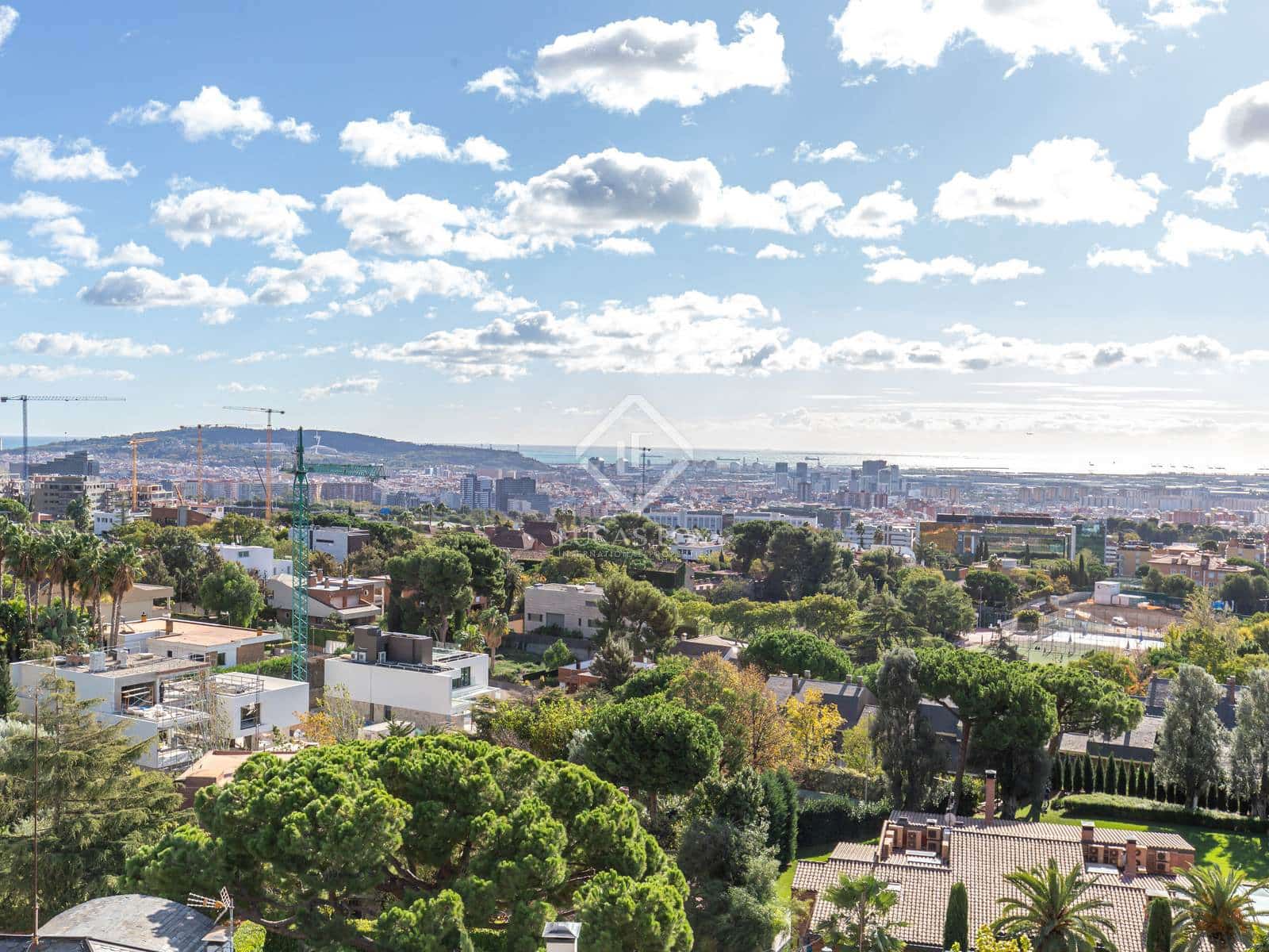 5 bedroom Villa for sale in Esplugues de Llobregat with pool garage - € 2,940,000 (Ref: 7892025)