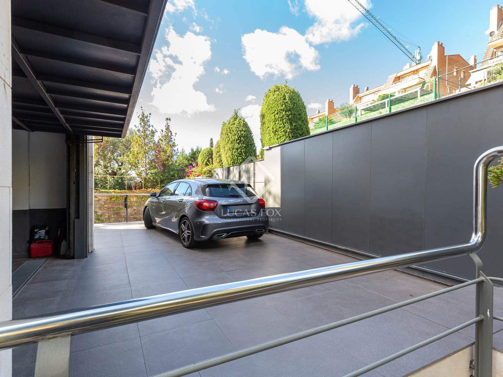 5 bedroom Villa for sale in Esplugues de Llobregat with pool garage - € 2,940,000 (Ref: 7892025)