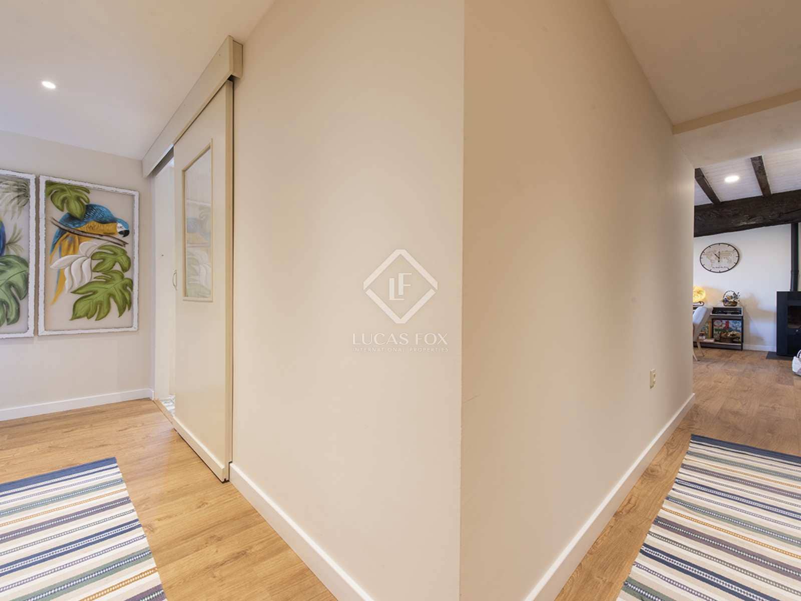 4 soveværelse Villa til salg i Barro med garage - € 695.000 (Ref: 7897224)