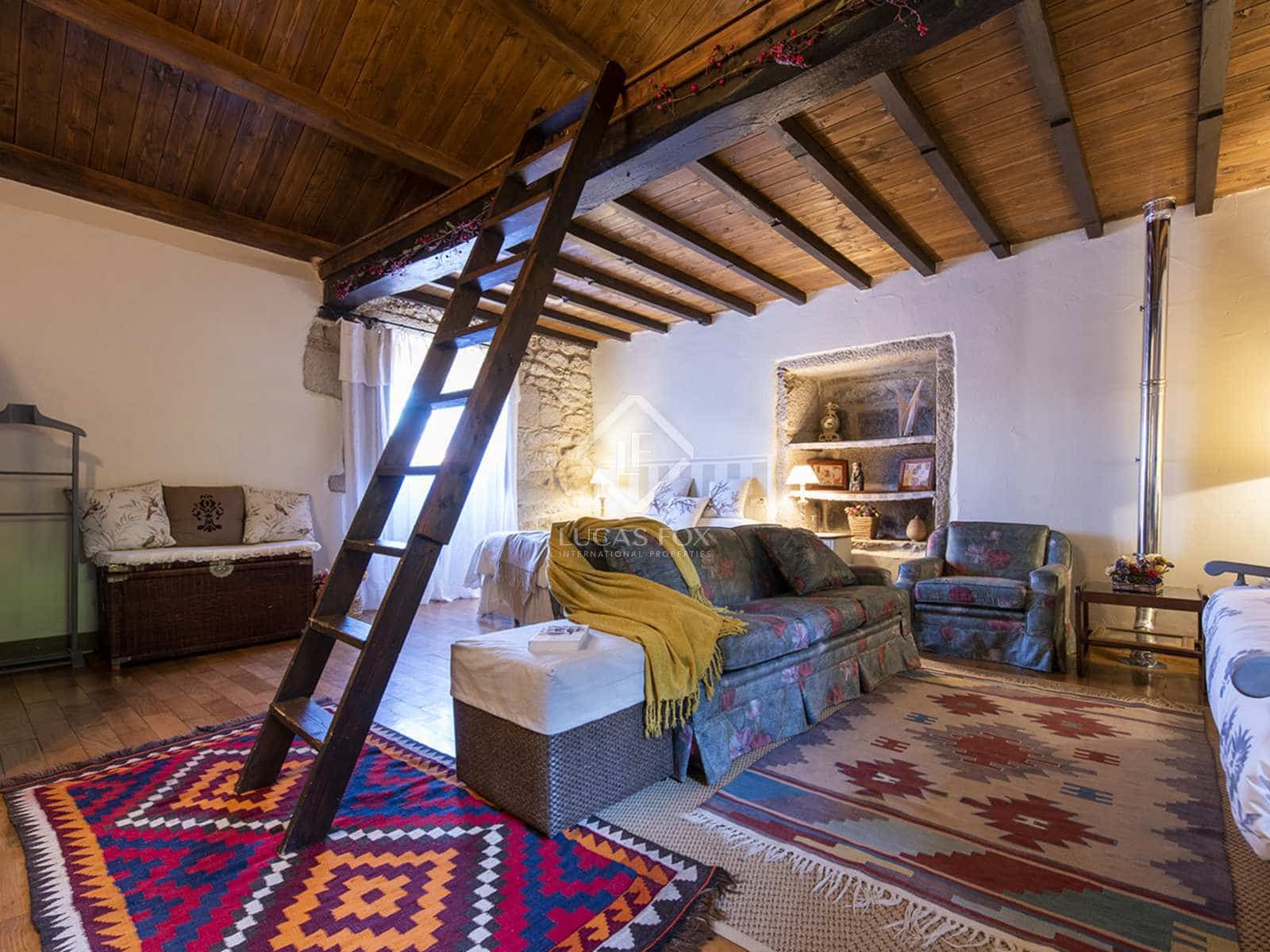 4 soveværelse Villa til salg i Barro med garage - € 695.000 (Ref: 7897224)