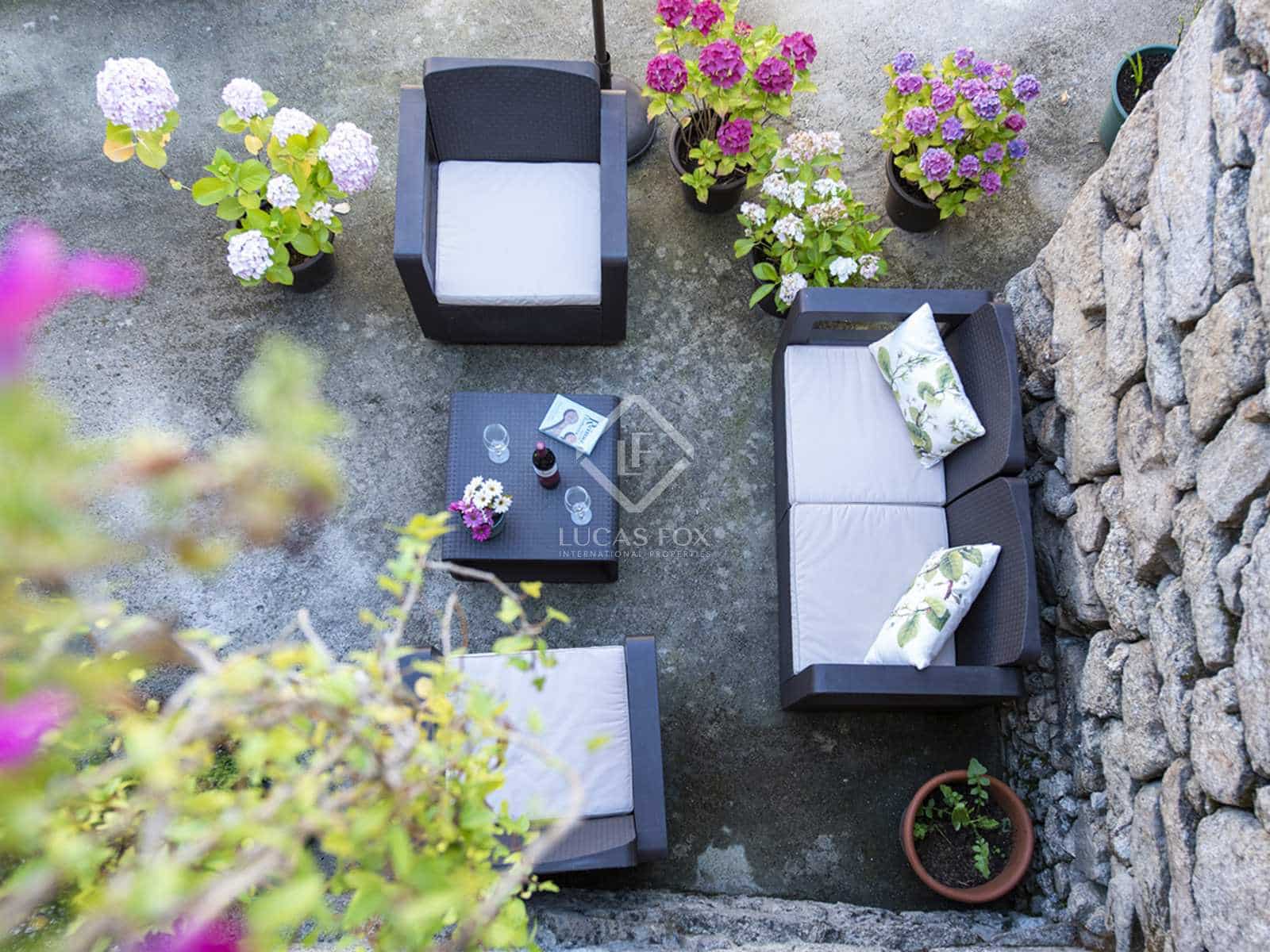 4 soveværelse Villa til salg i Barro med garage - € 695.000 (Ref: 7897224)