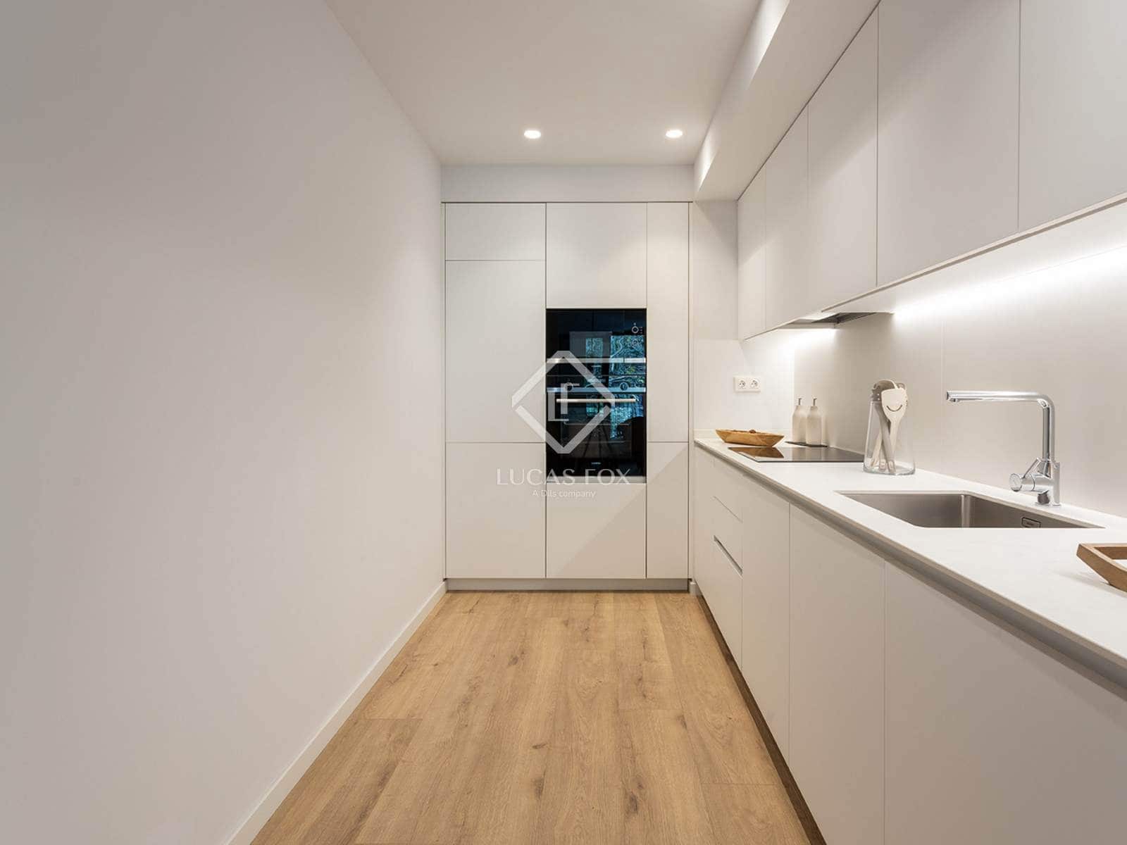 3 slaapkamer Appartement te koop in Barcelona stad met garage - € 855.000 (Ref: 7897239)