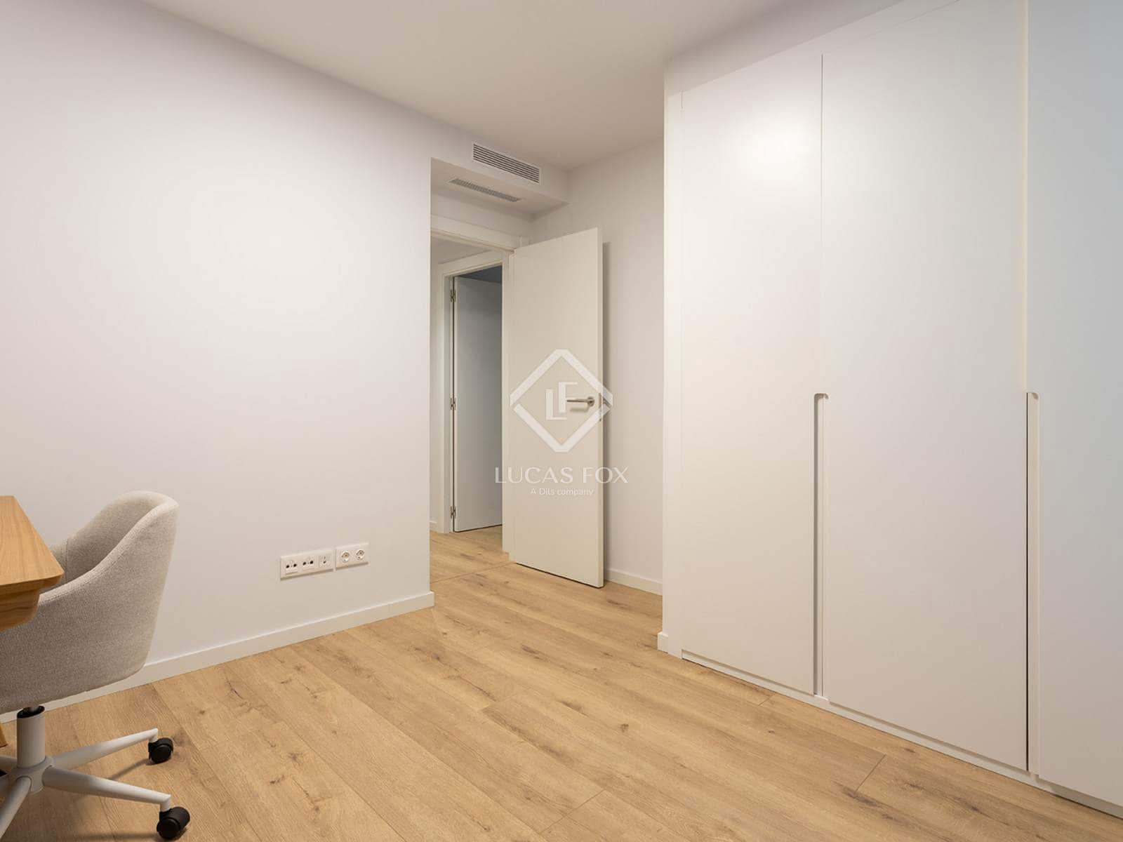 3 slaapkamer Appartement te koop in Barcelona stad met garage - € 855.000 (Ref: 7897239)
