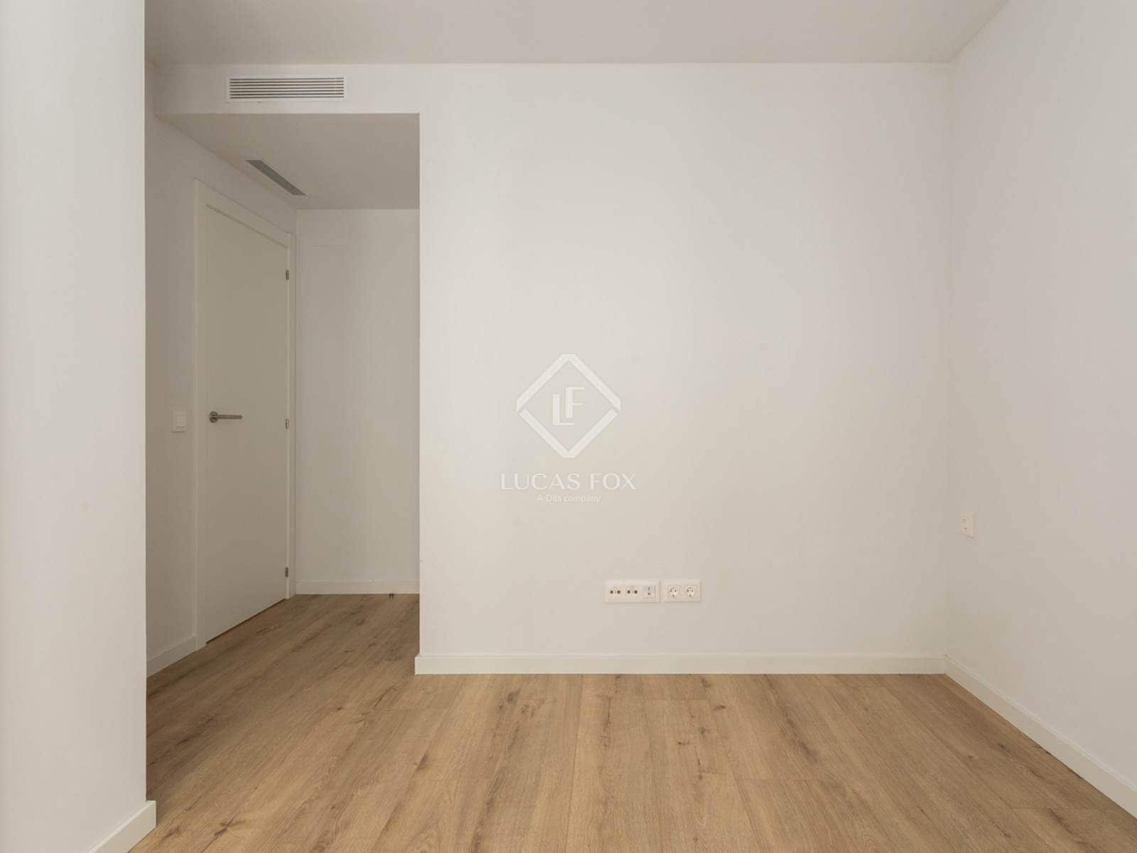 3 slaapkamer Appartement te koop in Barcelona stad met garage - € 855.000 (Ref: 7897239)