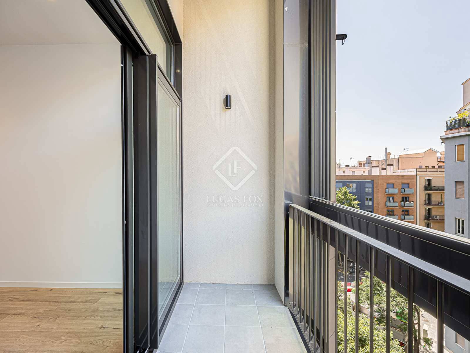 3 slaapkamer Appartement te koop in Barcelona stad met garage - € 816.000 (Ref: 7897240)