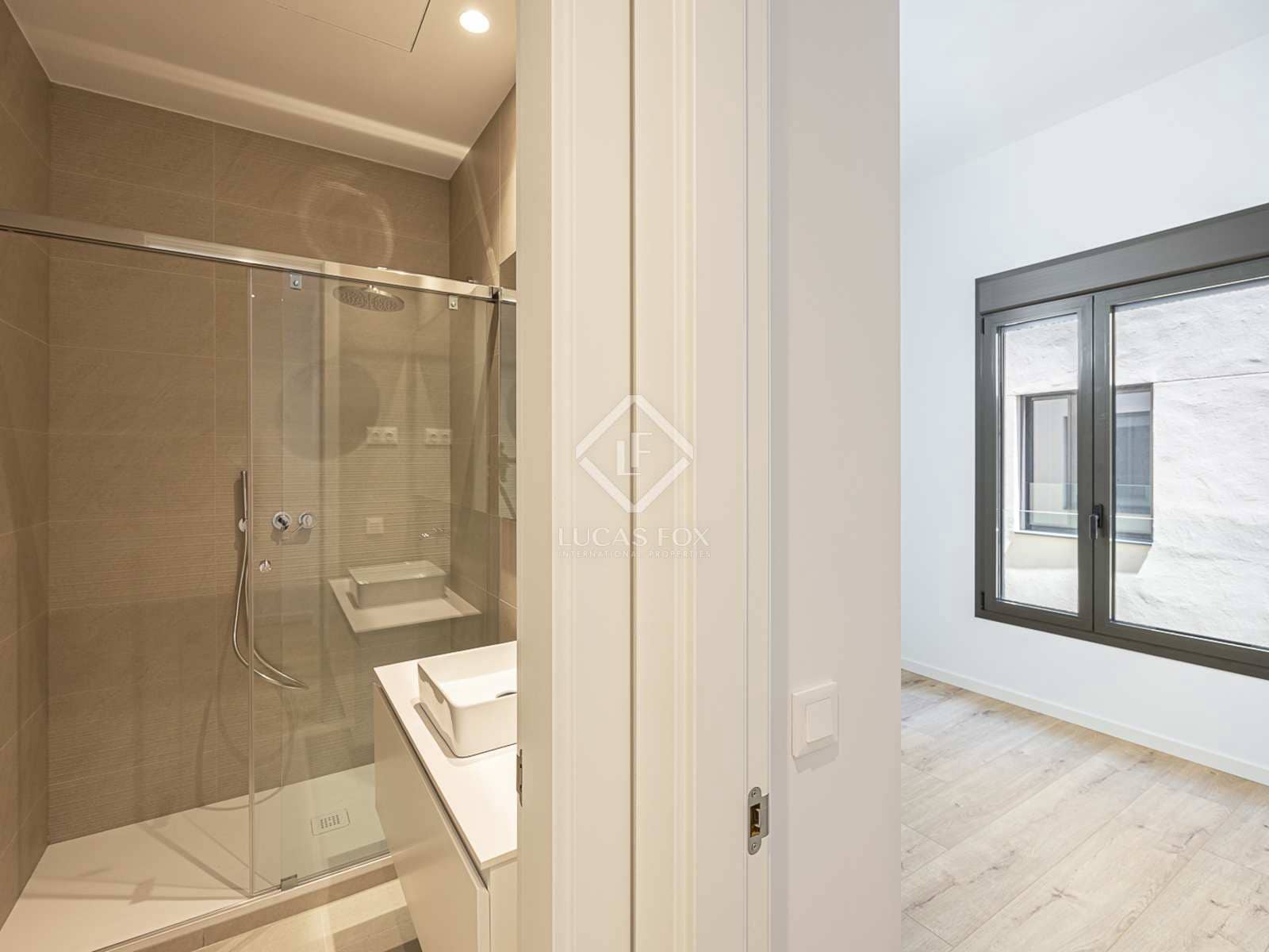 3 slaapkamer Appartement te koop in Barcelona stad met garage - € 816.000 (Ref: 7897240)