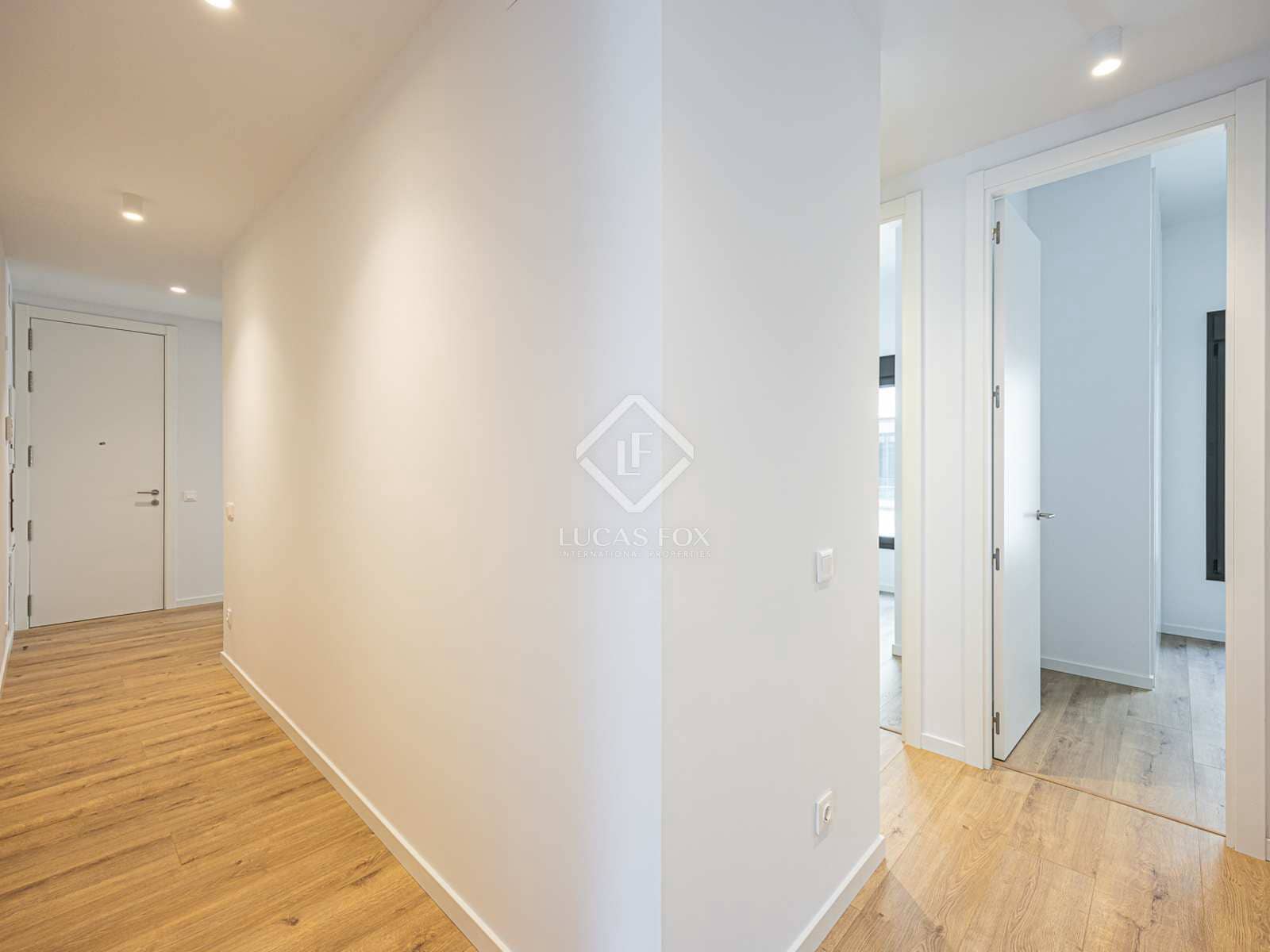 3 slaapkamer Appartement te koop in Barcelona stad met garage - € 816.000 (Ref: 7897240)