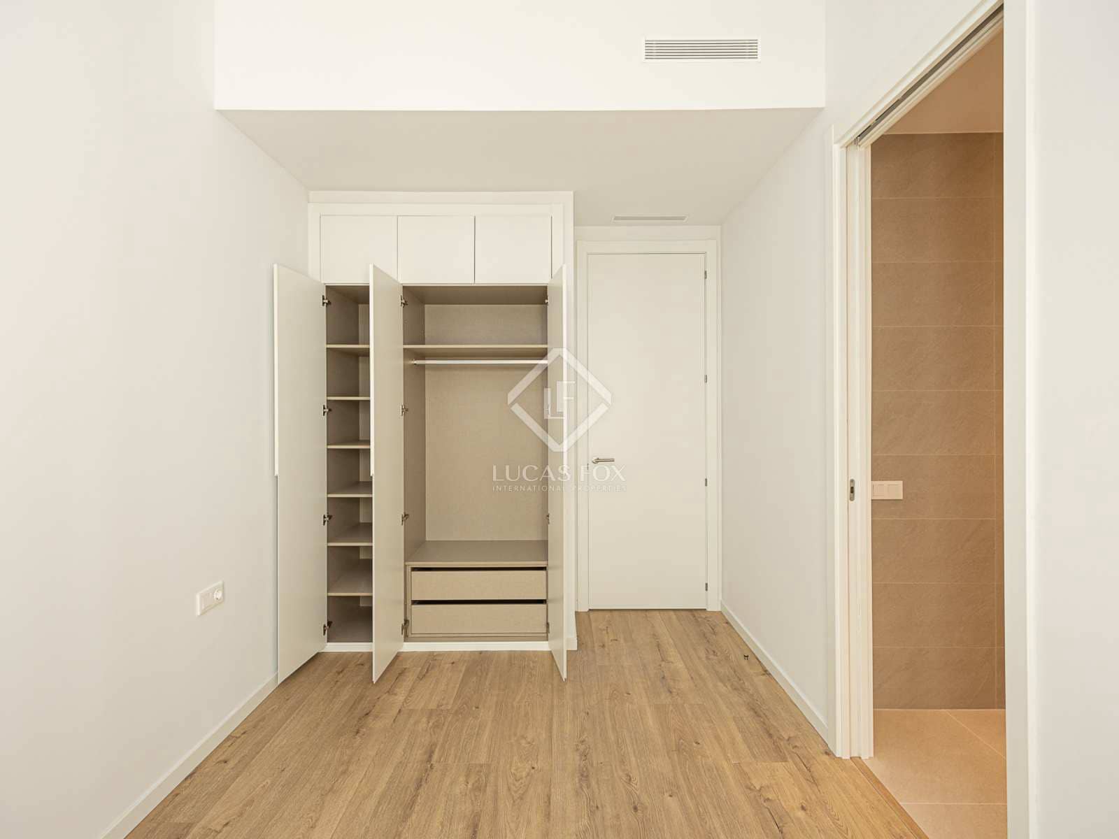 3 slaapkamer Appartement te koop in Barcelona stad met garage - € 816.000 (Ref: 7897240)