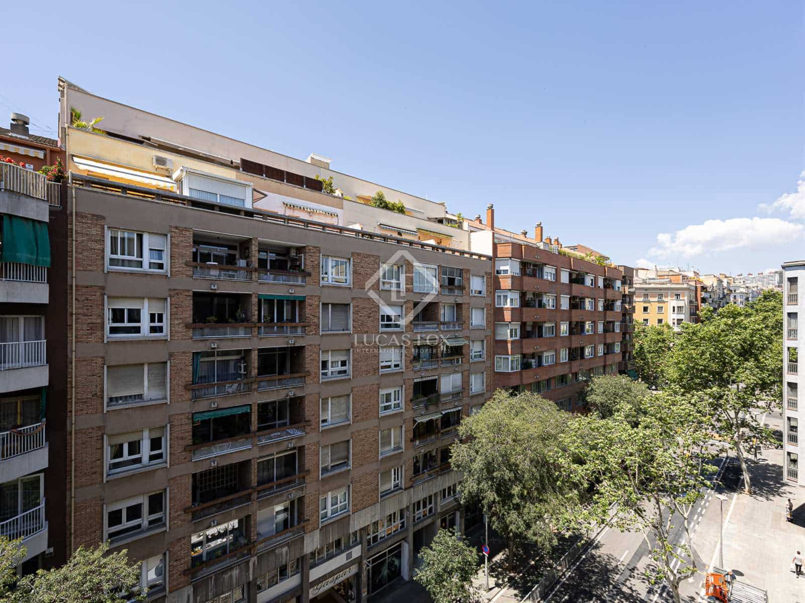 3 slaapkamer Appartement te koop in Barcelona stad met garage - € 816.000 (Ref: 7897240)