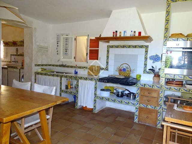 5 slaapkamer Finca/Landhuis te koop in Ciutadella de Menorca met garage - € 1.365.000 (Ref: 7897246)